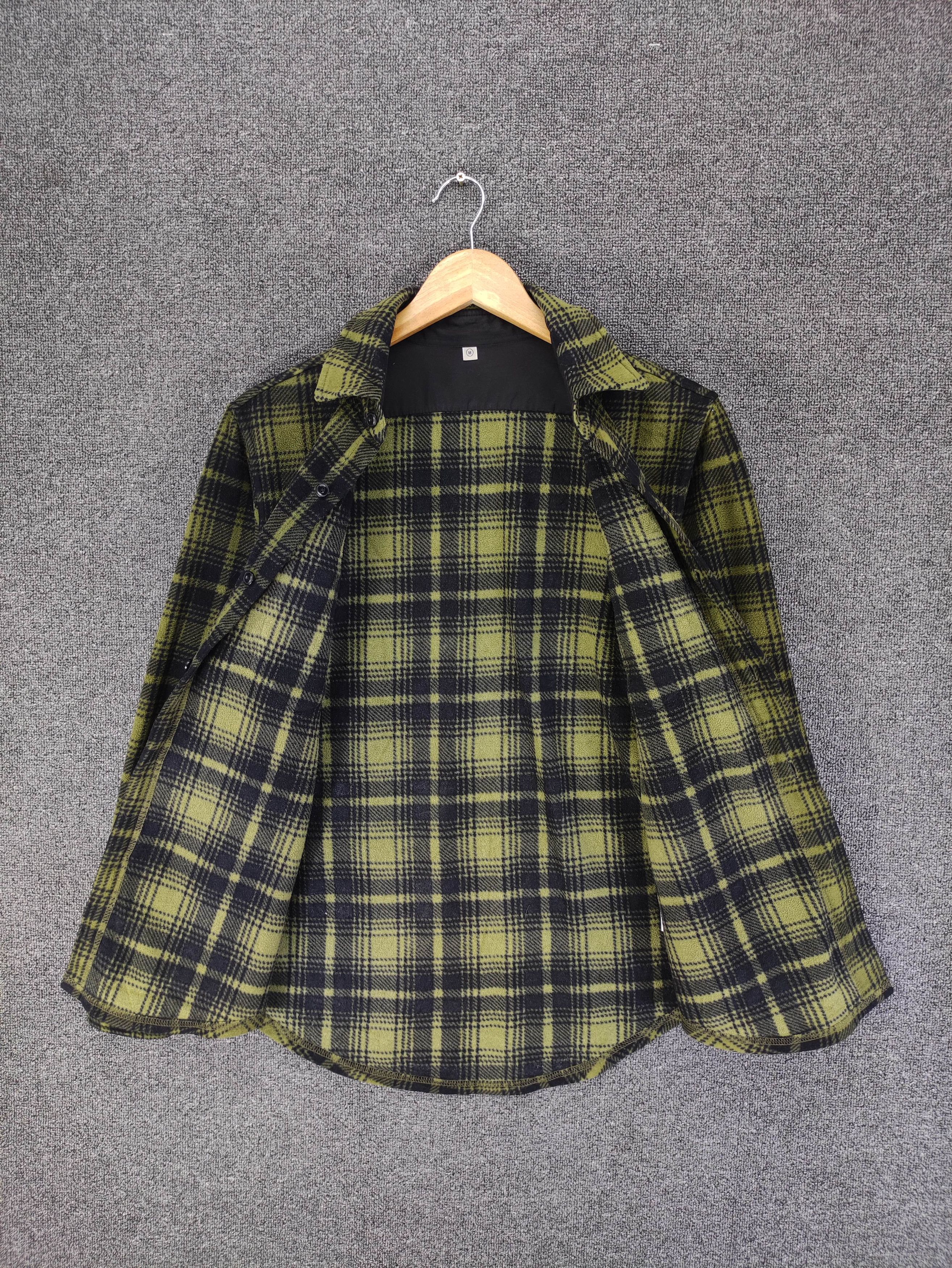 Uniqlo Vintage Uniqlo Flannel Fleece Button Up Long Sleeve Size US M / EU 48-50 / 2 - 3 Thumbnail