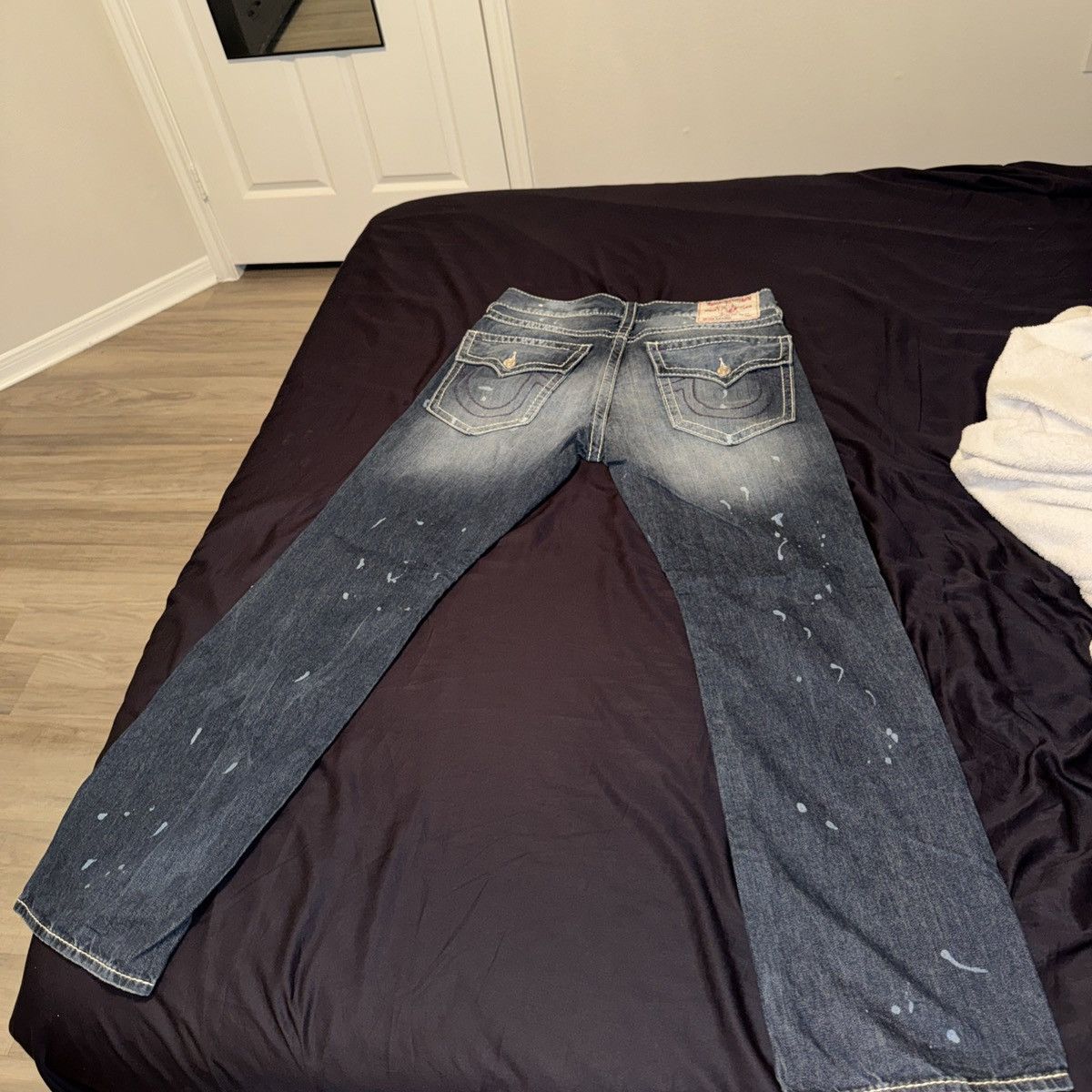 True Religion True Religion Straight Big T Stitch Flap Paint Splatter Size US 34 / EU 50 - 8 Thumbnail