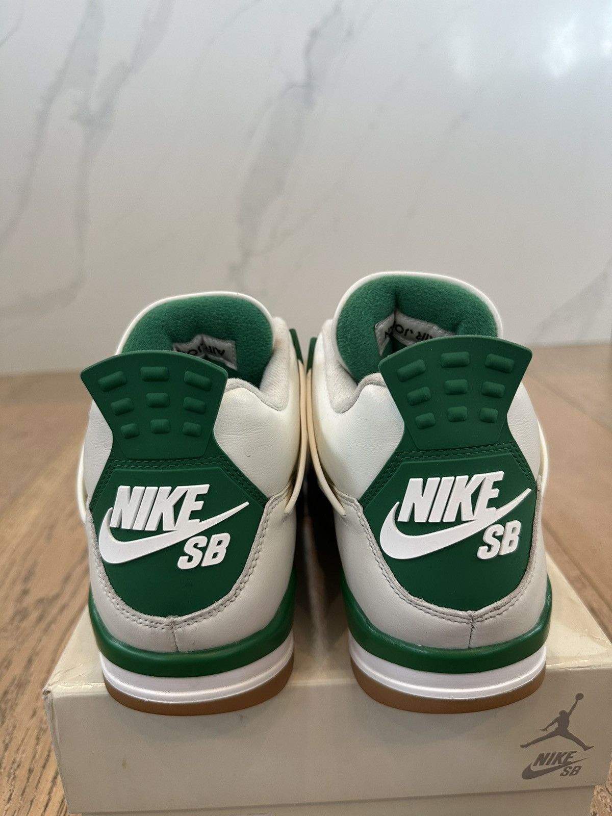 Nike SB Jordan 4 Retro SB Pine Green Size US 9 / EU 42 - 3 Thumbnail