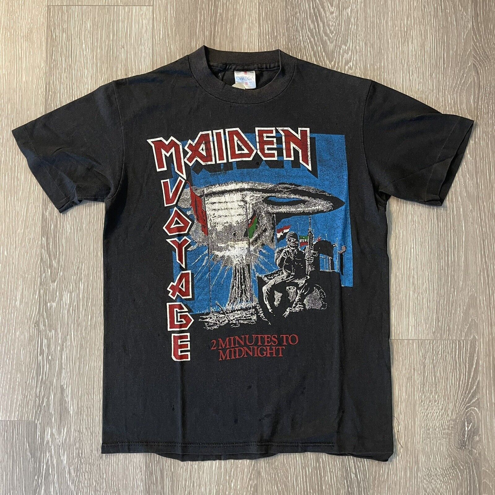 Vintage Vtg Iron Maiden Mummy T-Shirt M Faded Black Maiden Voyage Size US M / EU 48-50 / 2 - 3 Thumbnail
