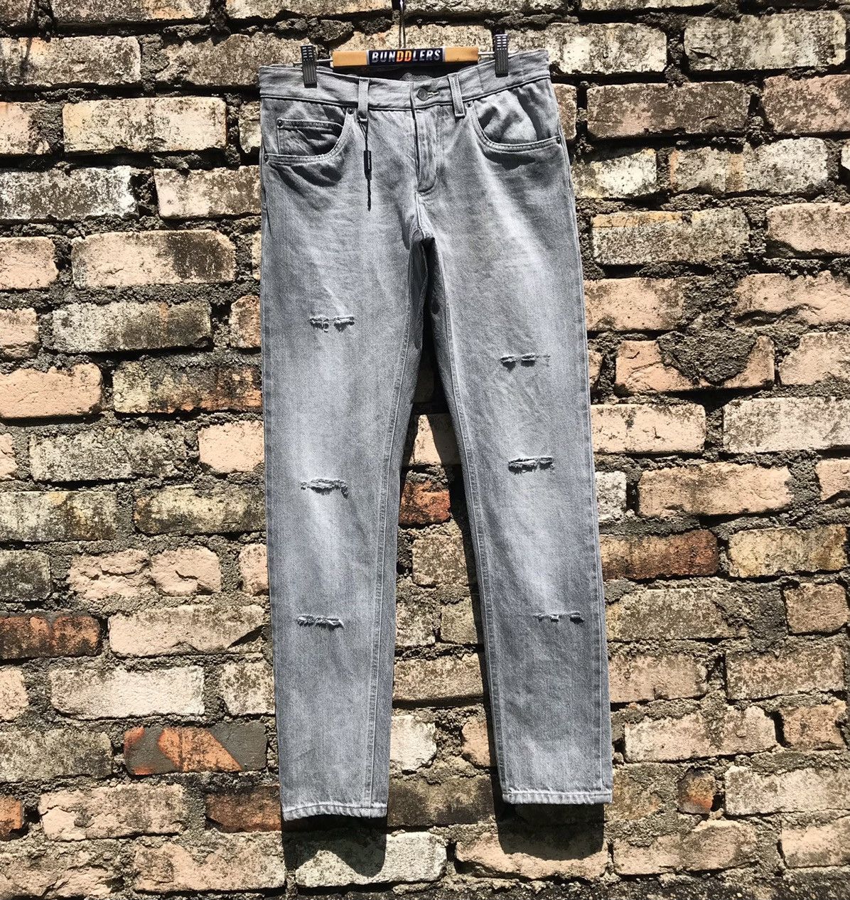 Dolce & Gabbana Dolce & Gabbana Denim Selvedge Distressed D&G Luxury Brand Size US 30 / EU 46 - 1 Thumbnail