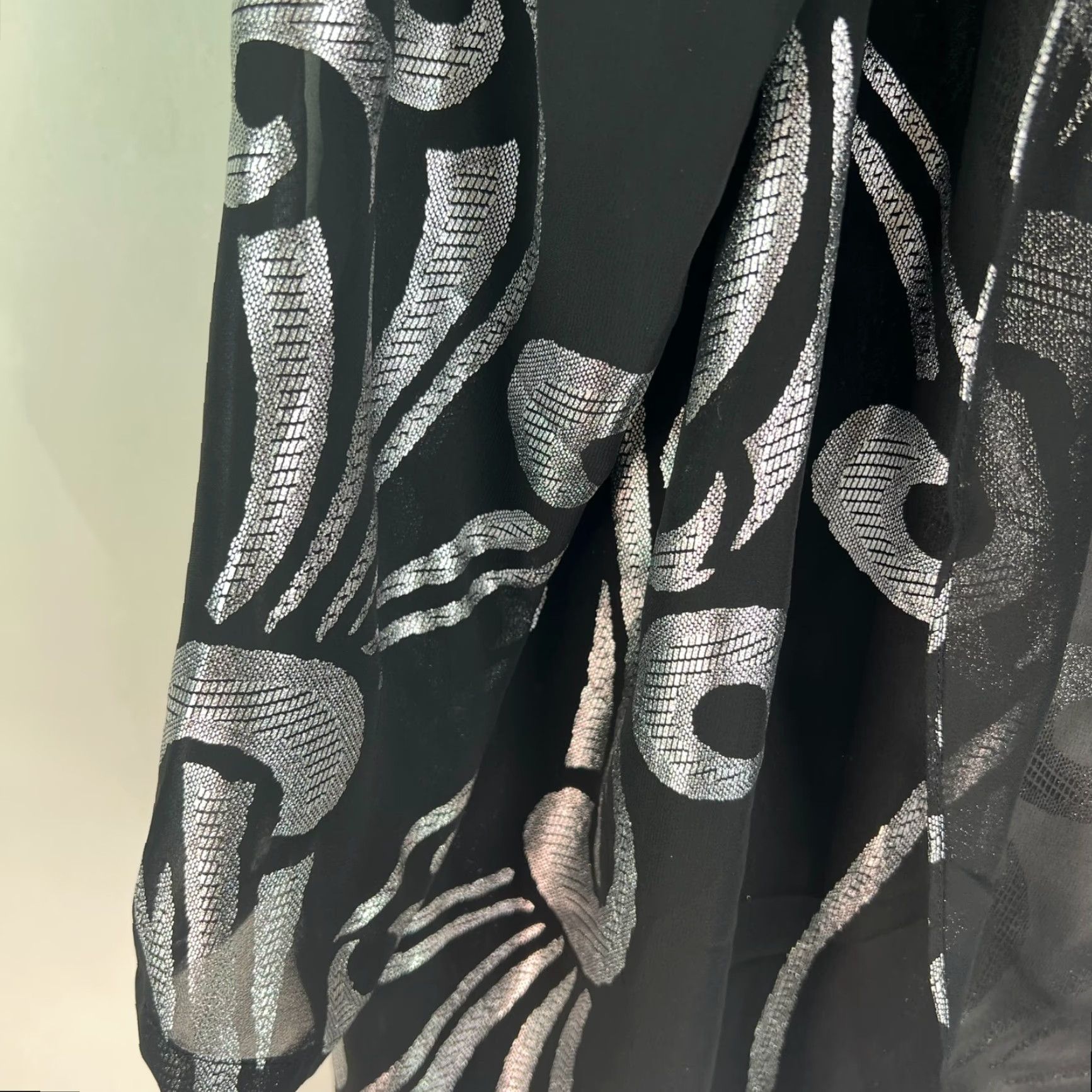 Bob Mackie Mackie Open Cardigan Duster Blouse Womens Black Silver Shimmer Geometric Glitter Long Sleeve Round Neck M Adult Womens Size M / US 6-8 / IT 42-44 - 3 Thumbnail