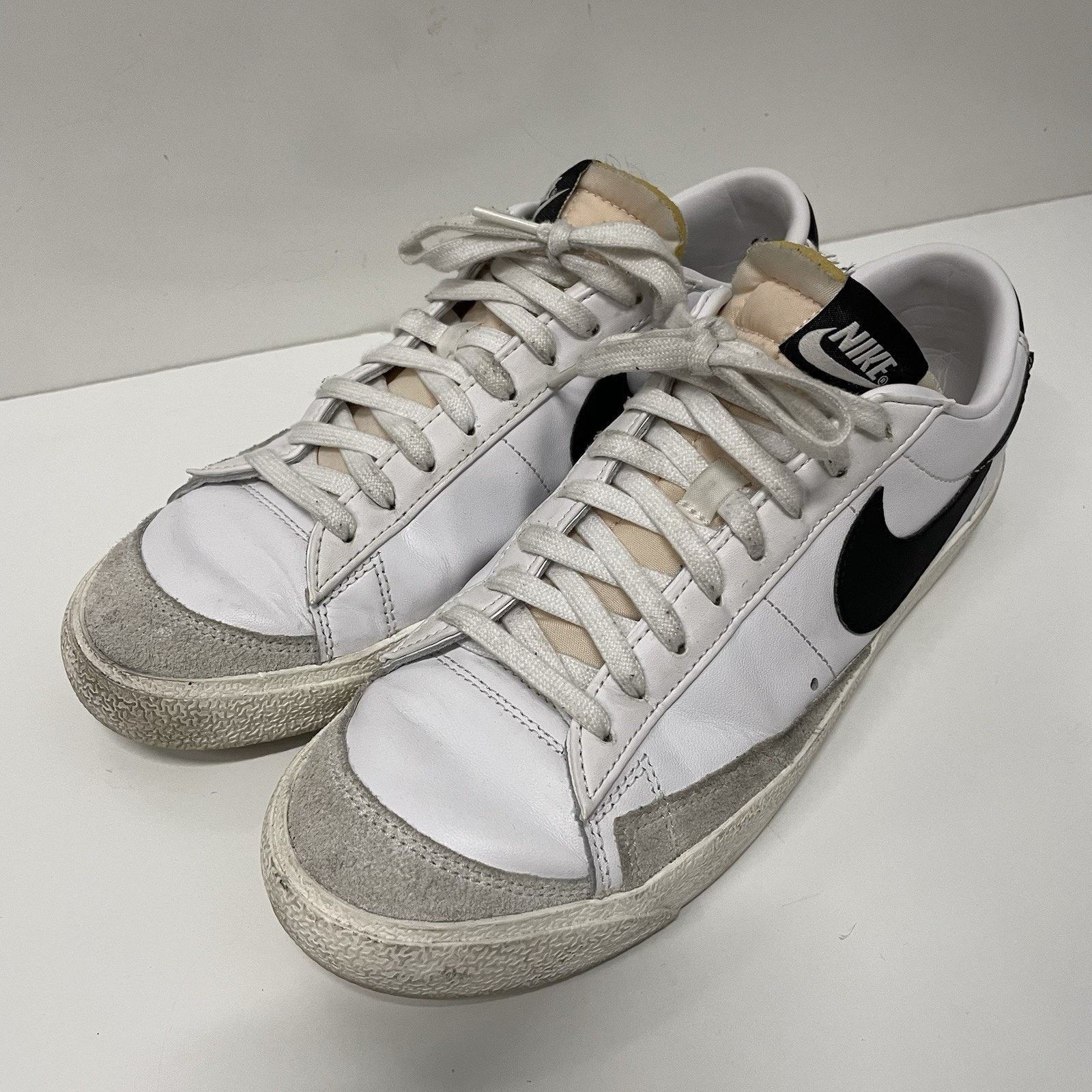 Nike Nike Blazer Low 77 Vintage Shoes White Black Sneakers SZ 11 Size US 11 / EU 44 - 3 Thumbnail