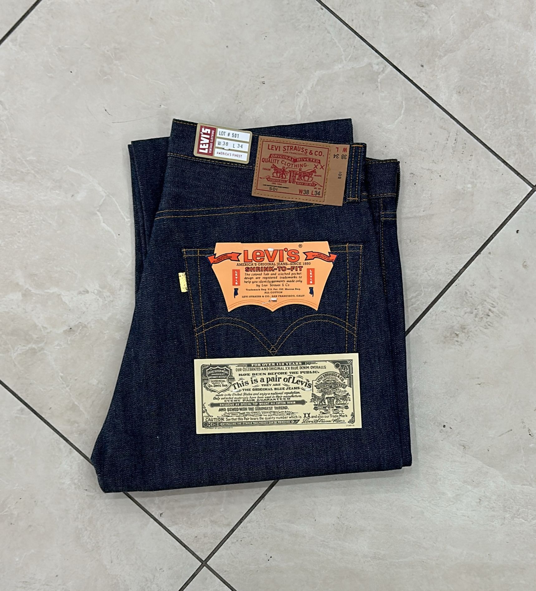 Levi's Vintage Clothing LVC Levi's Vintage Clothing 1971 501 Golden Ticket Slevedge Size US 38 / EU 54 - 1 Thumbnail