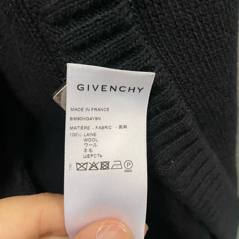 Givenchy Givenchy Black V-Neck Knit Cardigan XL / New 95 Size US XL / EU 56 / 4 - 9 Thumbnail
