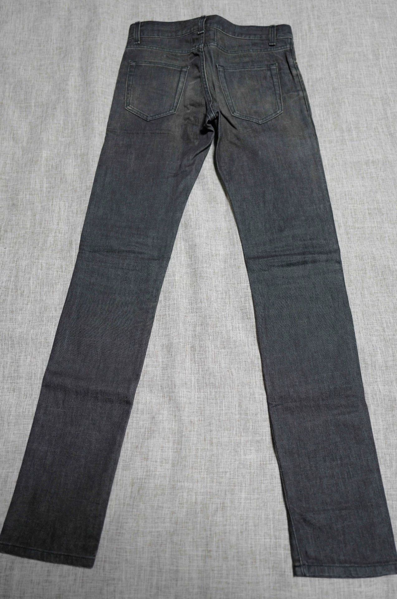 Saint Laurent Paris SLP 13AW Gray D02 Washed Distressed Jeans Size US 29 - 2 Thumbnail