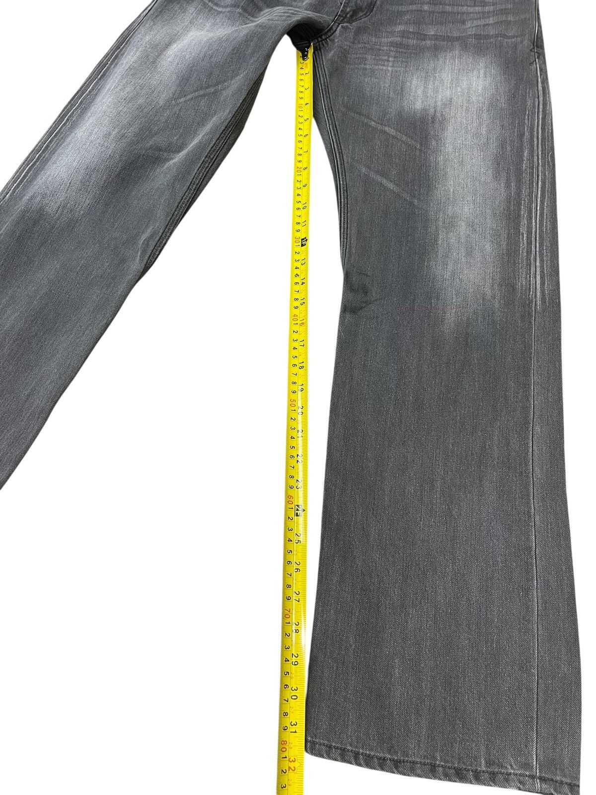Levi's Vintage Levi’s 514 Slim Straight Jeans Streetwear Size US 34 / EU 50 - 11 Thumbnail