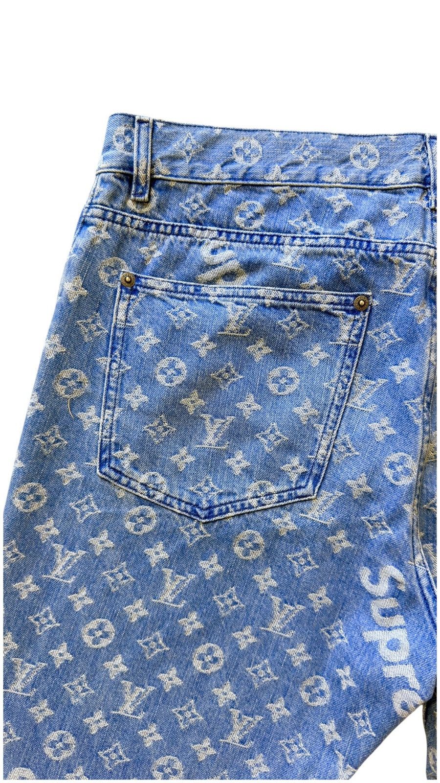 Louis Vuitton × Supreme Louis Vuitton X SUPREME 33 Denim Jeans Blue Monogram Size US 33 - 9 Thumbnail
