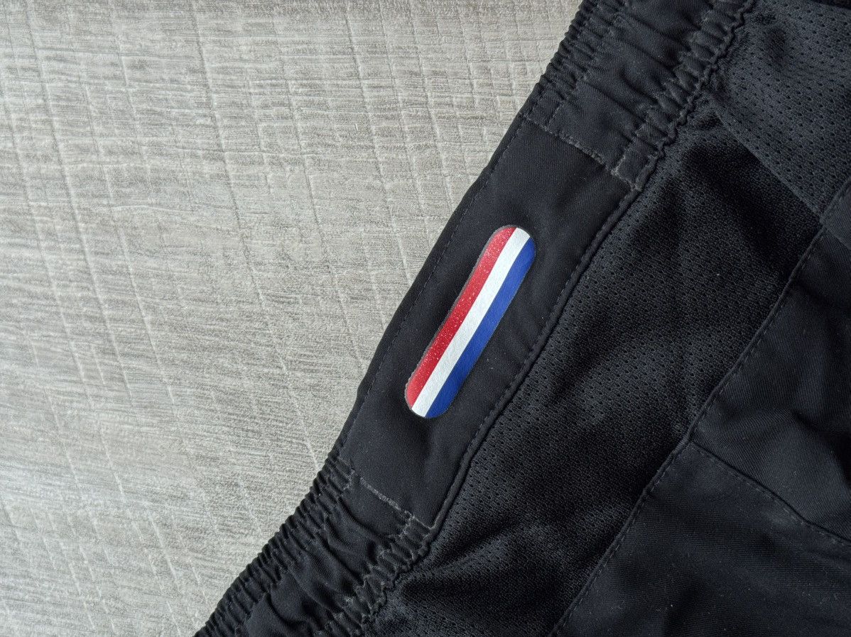 Nike Netherlands 2010 2011 Home Football Soccer Shorts 376908-010 Size US 38 / EU 54 - 6 Thumbnail