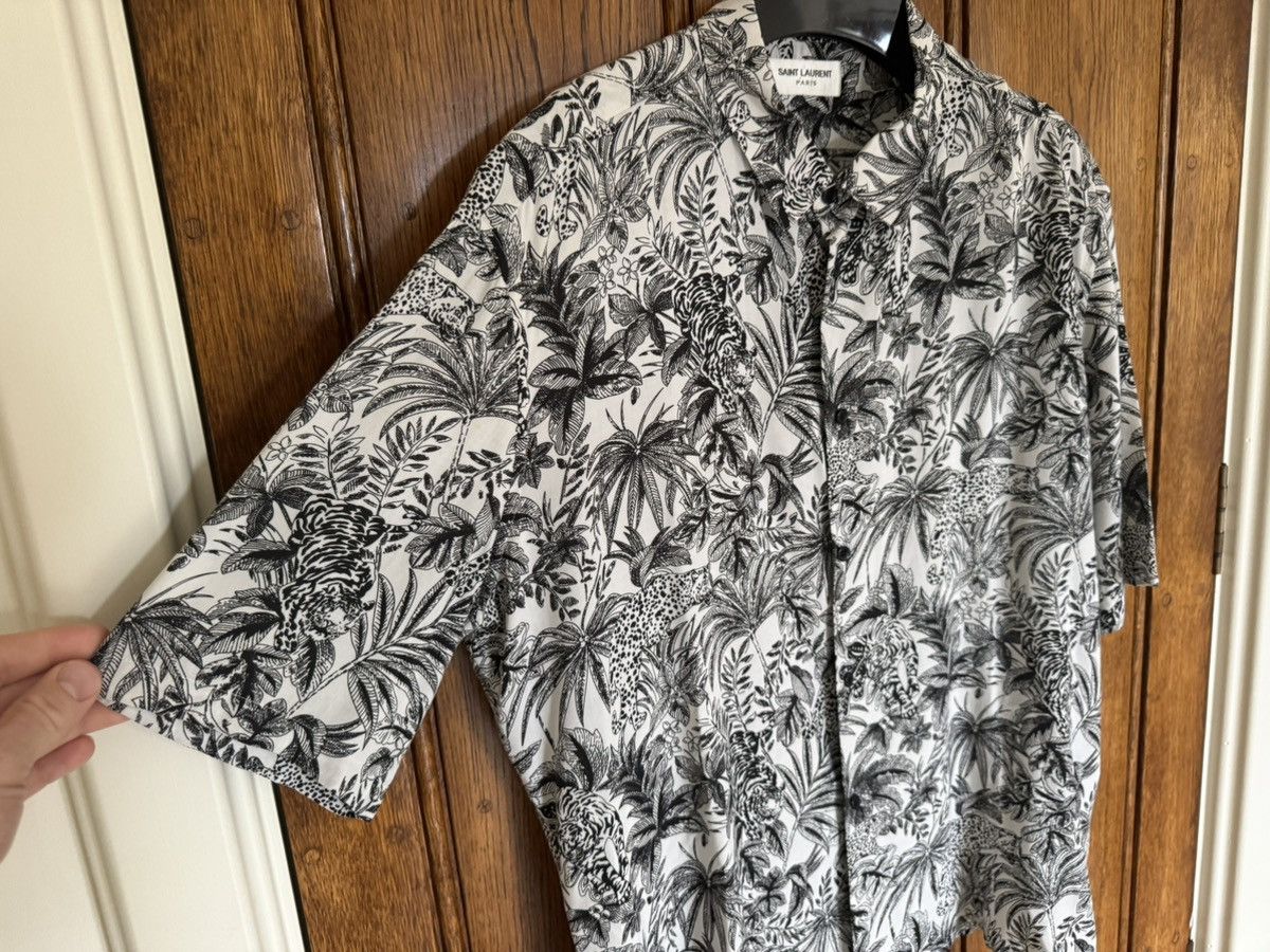 Saint Laurent Paris SS21 Saint Laurent jungle animal print Hawaiian shirt 41 Size US L / EU 52-54 / 3 - 9 Thumbnail