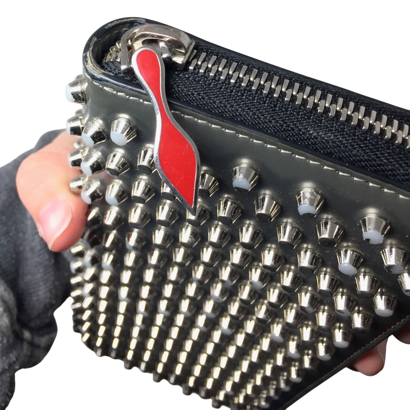 Christian Louboutin Christian Louboutin Silver Studded Zip Around Long Wallet Size ONE SIZE - 6 Thumbnail