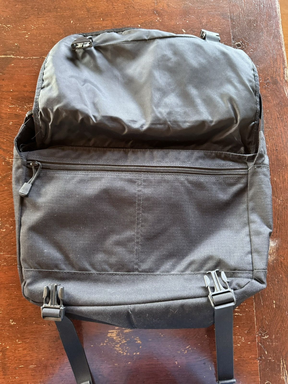 Supreme Supreme 2014 hi-vis messenger bag Size ONE SIZE - 2 Thumbnail