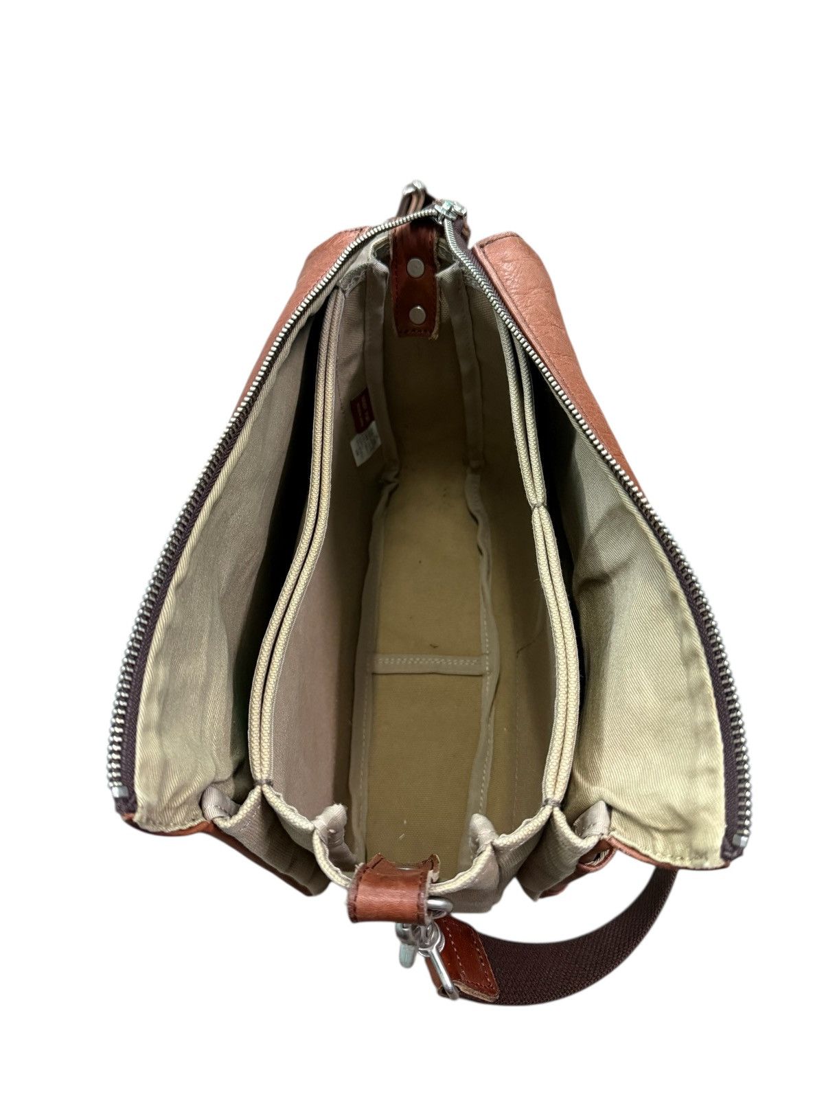 Japanese Brand RARE BAGGY PORT LEATHER CROSSBODY BAG Size ONE SIZE - 13 Thumbnail