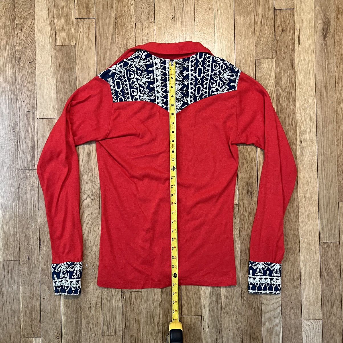 Vintage Vintage Dagger Shirt Mens Small Western Pearl Button Up Red Size US S / EU 44-46 / 1 - 8 Thumbnail