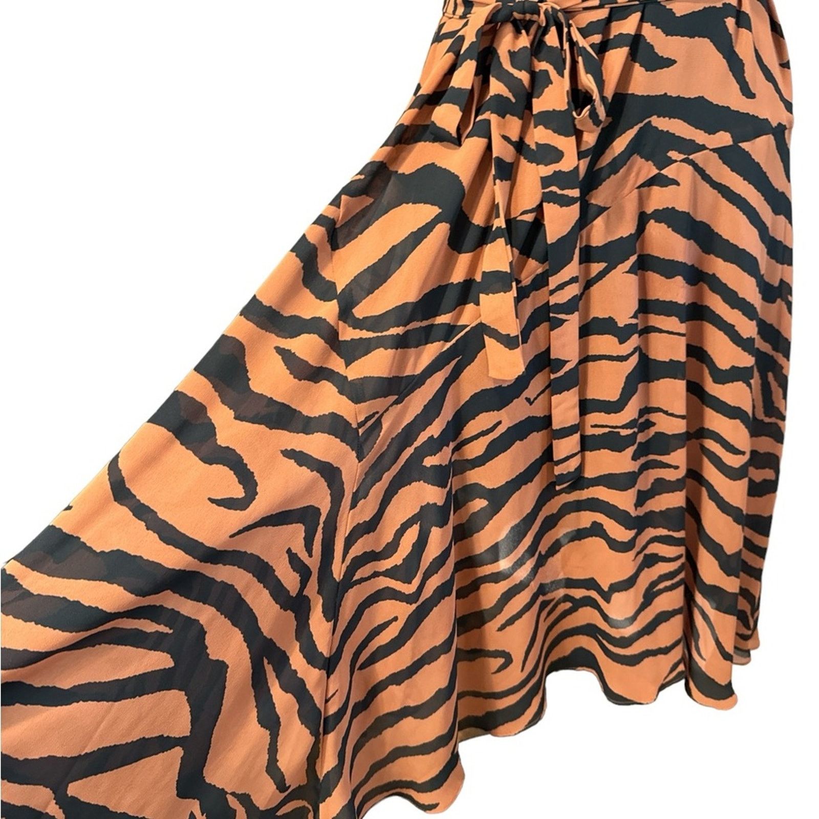 Allsaints Allsaints Chiffon Belted Enki Zephyr Tiger Stripe Dress S Size S / US 4 / IT 40 - 9 Thumbnail