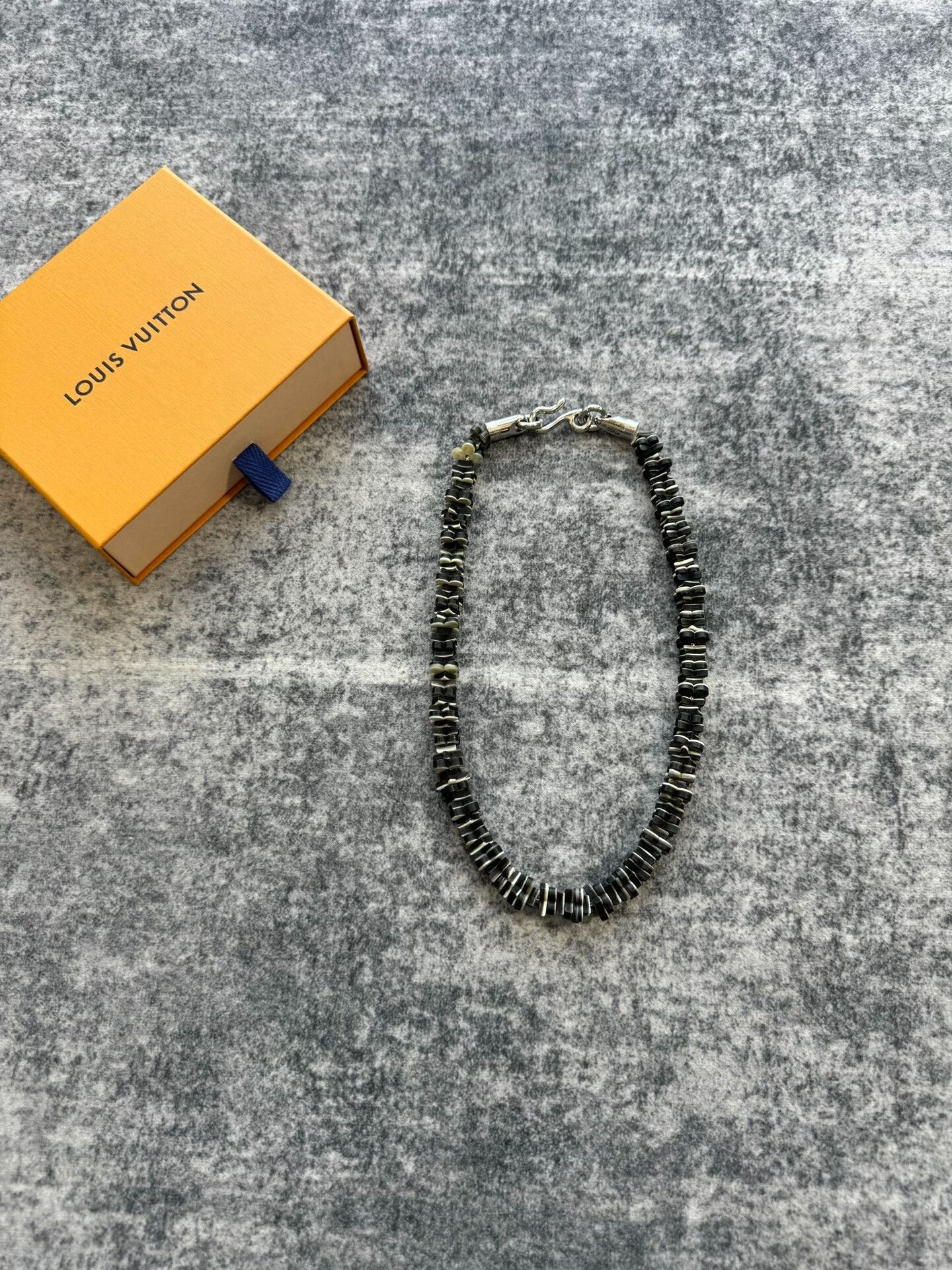 Louis Vuitton Louis Vuitton Decorative Necklace with Charm Size ONE SIZE - 1 Thumbnail