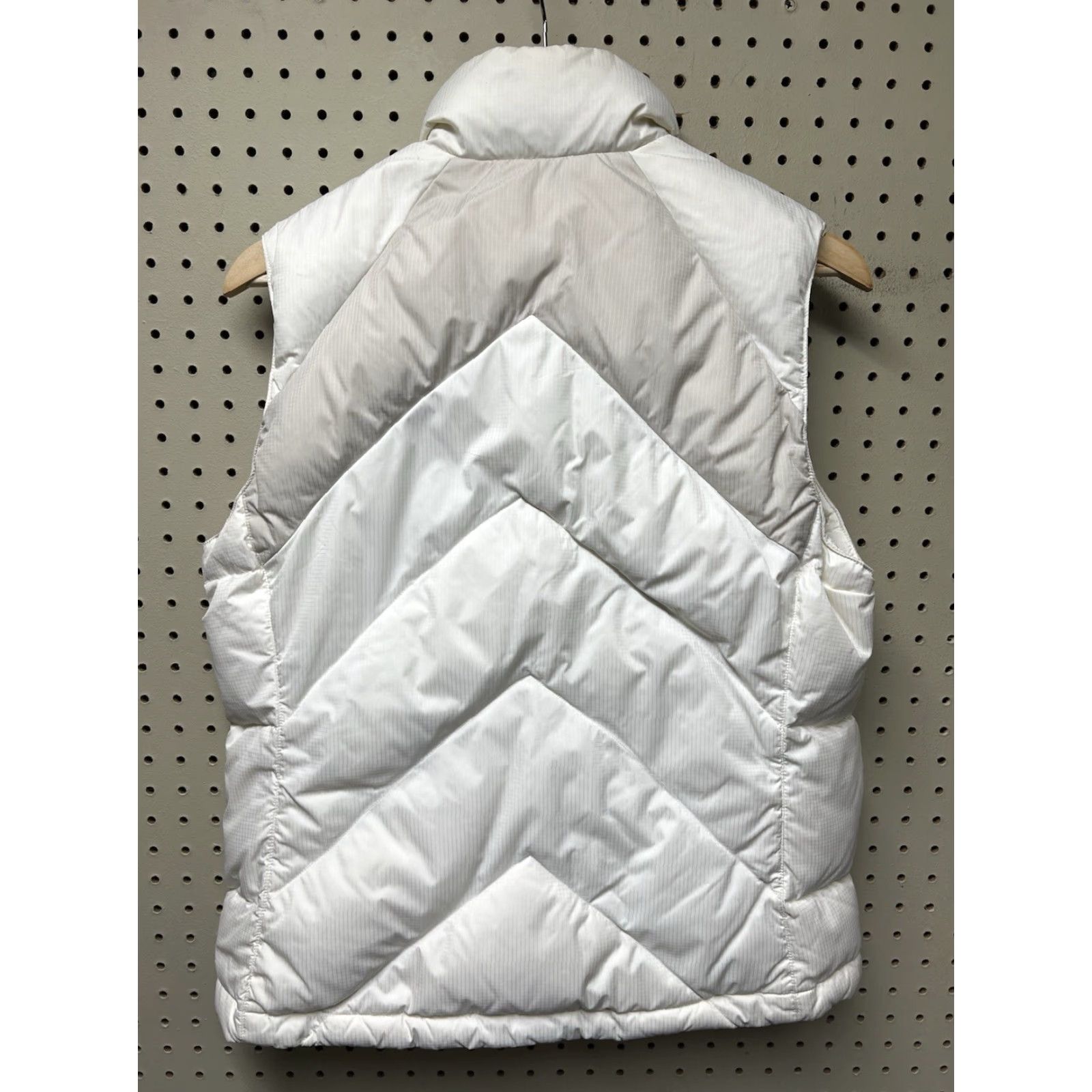 Lands' End Lands' End Down Puffer Vest Womens Size S Ivory Full Zip Size S / US 4 / IT 40 - 2 Thumbnail