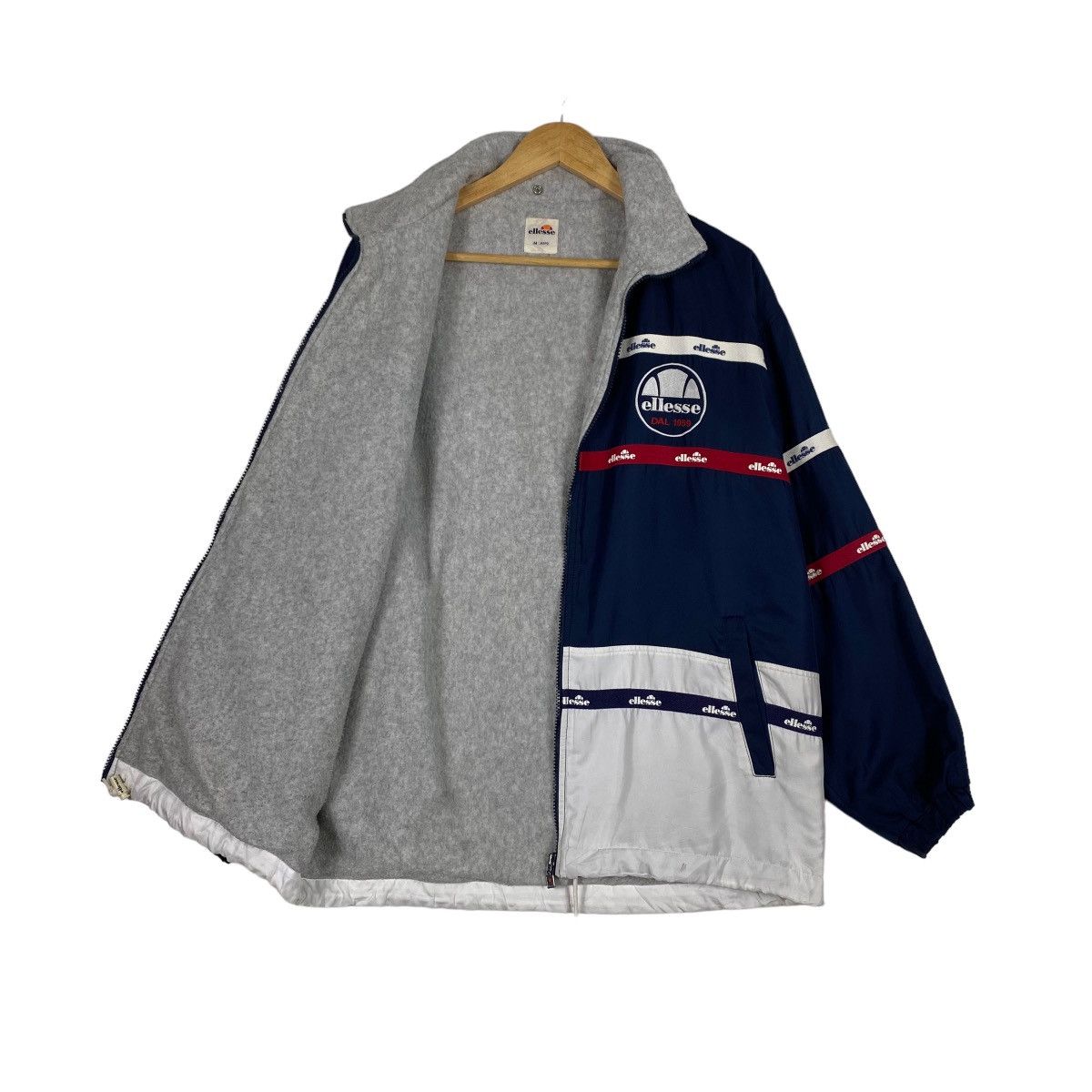 Ellesse Vintage Ellesse Small Logo Zipper Light Jacket Size US L / EU 52-54 / 3 - 10 Thumbnail