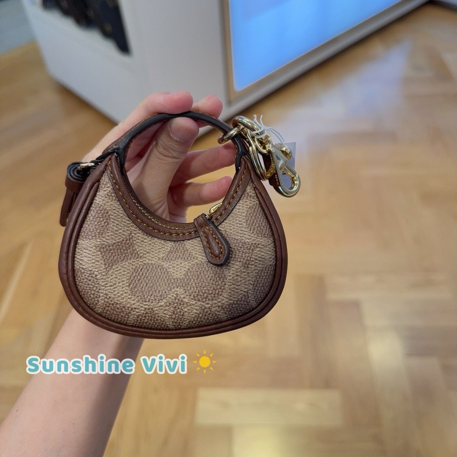 Coach NWT Coach Mini Carmen Bag Charm Gold/Tan/Brown CBK67 Size ONE SIZE - 4 Thumbnail