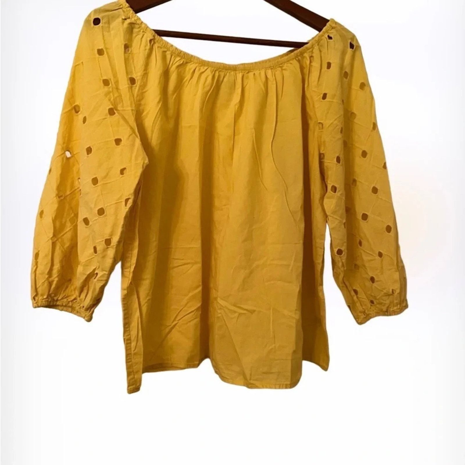 The Unbranded Brand A new day peasant style blouse, size medium. Size M / US 6-8 / IT 42-44 - 1 Thumbnail