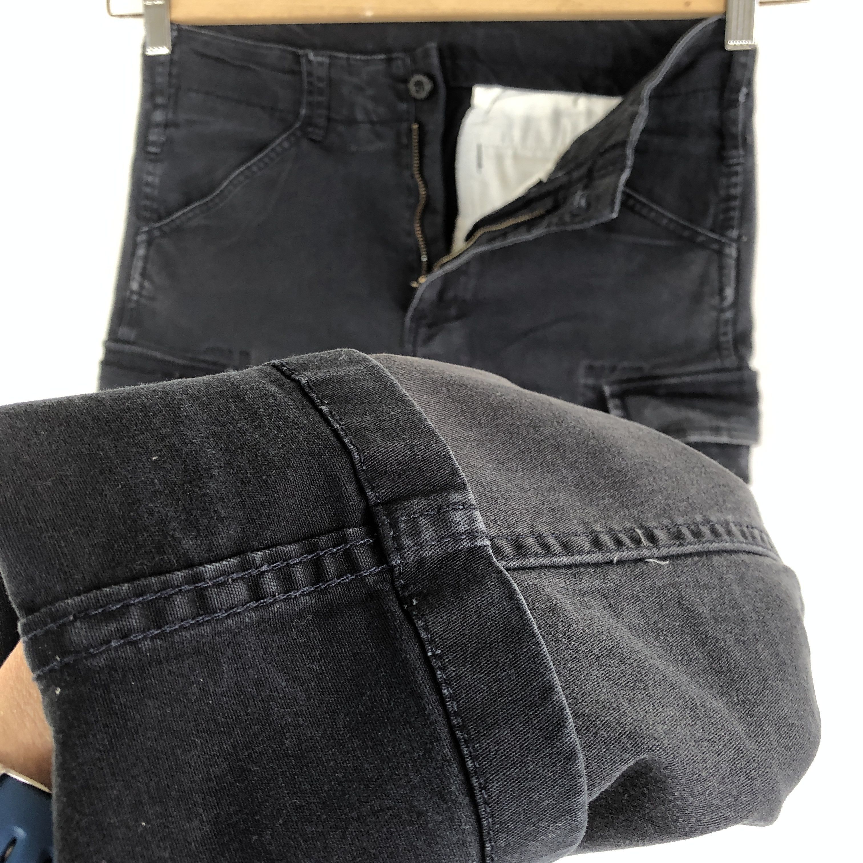 Japanese Brand × Vintage Vintage Japanese Cargo Pants Multi Pocket Tactical Trousers Size 28" / US 6 / IT 42 - 8 Thumbnail