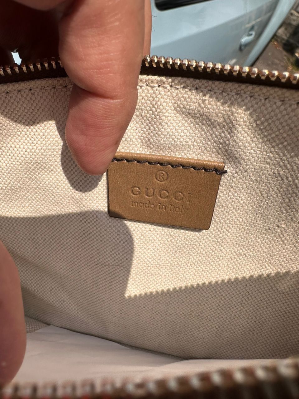 Gucci Authentic Gucci Pouch Size ONE SIZE - 3 Thumbnail
