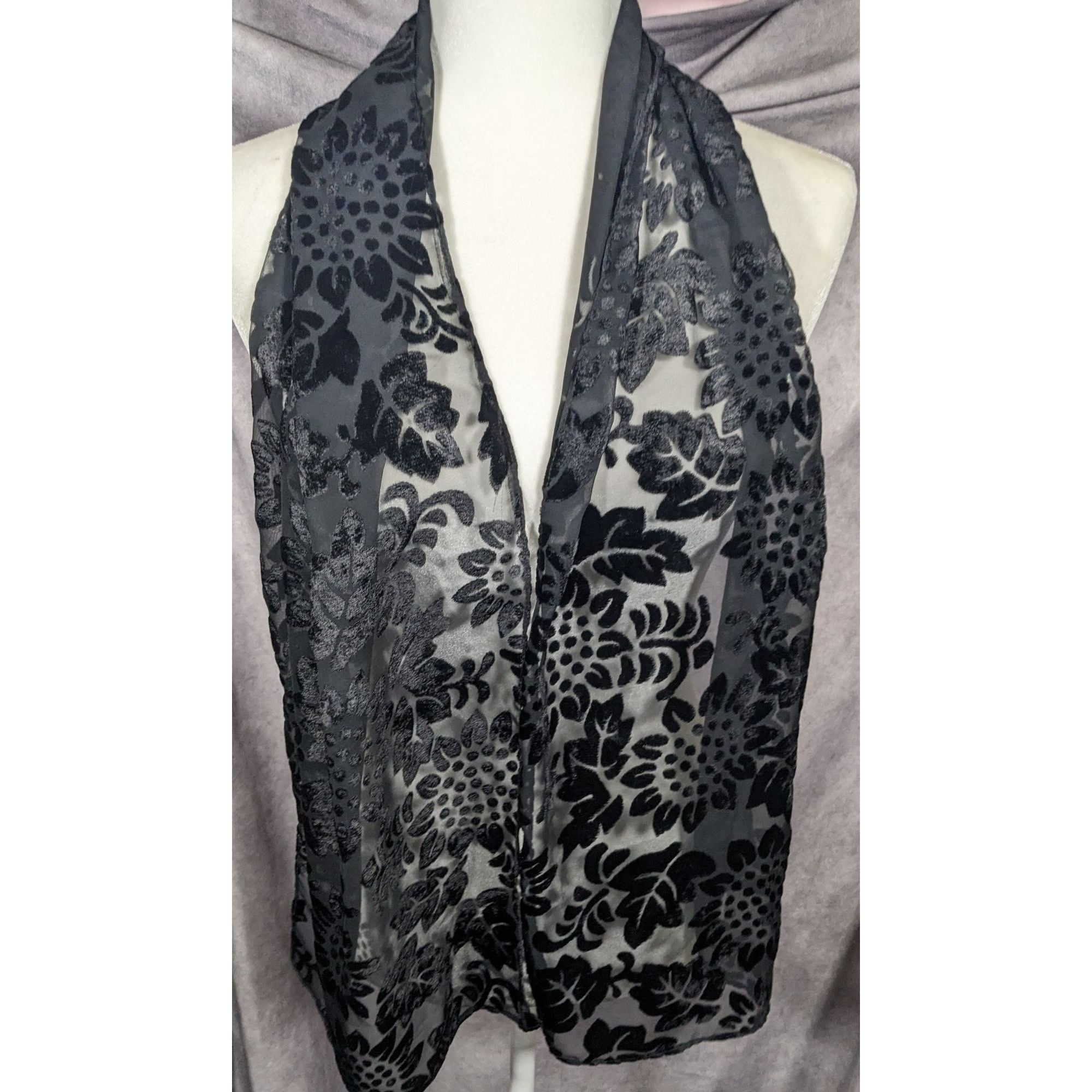 Other Gothic Floral Black Velvet Burnout Scarf Size ONE SIZE - 5 Thumbnail