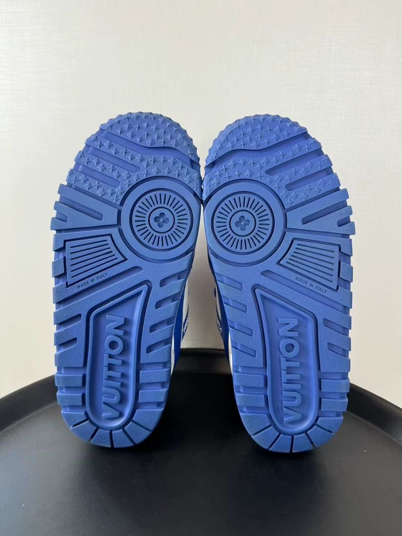 Louis Vuitton Louis Vuitton White and blue chubby trainer sneakers Size US 8 / EU 41 - 4 Thumbnail
