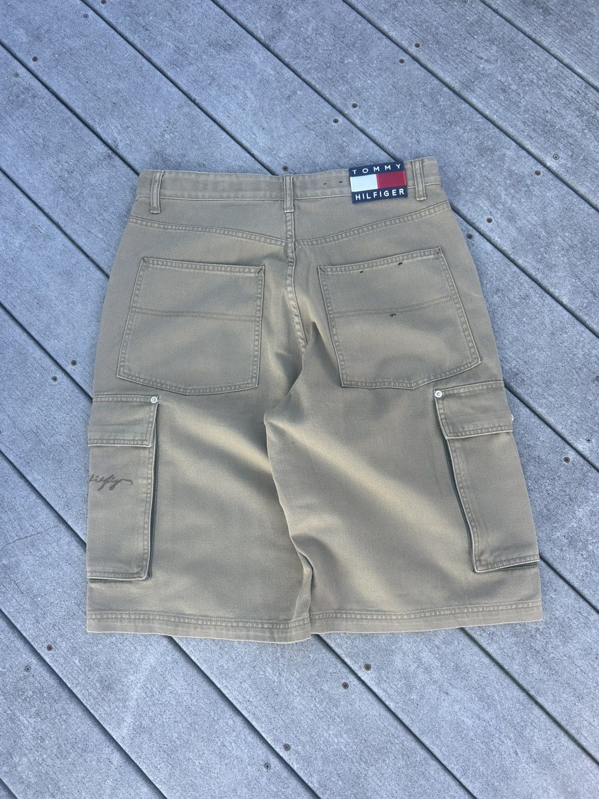 Tommy Hilfiger Y2K Jnco style Tommy Hilfiger shorts Size US 34 / EU 50 - 1 Thumbnail