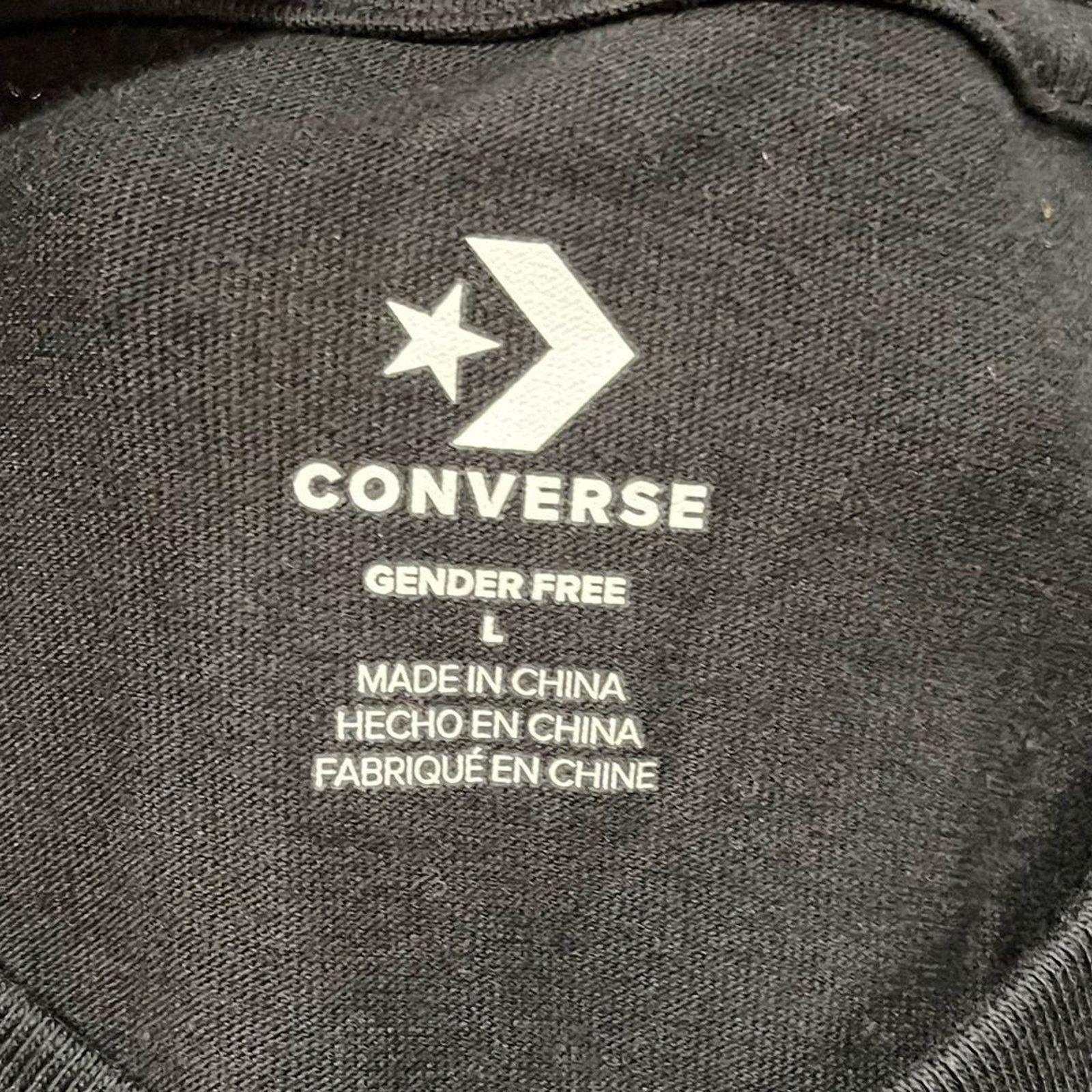 Converse NWOT Converse Star Chevron Long Sleeve T-Shirt Crewneck Sz L Size L / US 10 / IT 46 - 2 Thumbnail