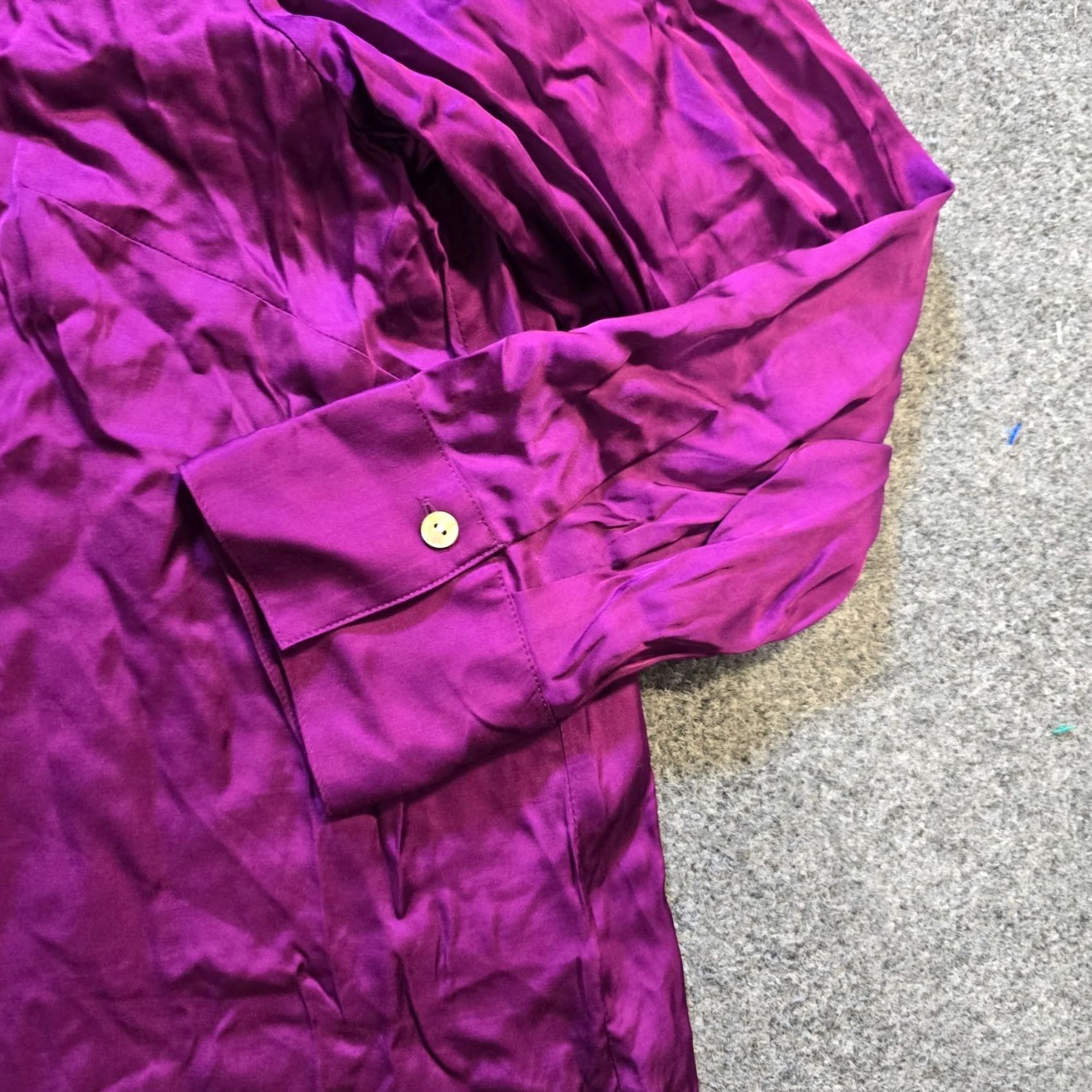 J. Jill J Jill Top Women 2X Purple Satin Button Long Sleeve Blouse Casual Shirt Satin Buttoned Vintage No Womens Shirt Contemporary Casual Sleeve Short-Long? Size XXL / US 16-18 / IT 52-54 - 5 Thumbnail