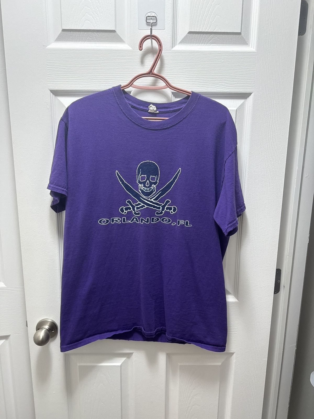 Anvil × Vintage Anvil Vintage 00s Orlando Florida Purple Pirate Skeleton Size US L / EU 52-54 / 3 - 1 Thumbnail