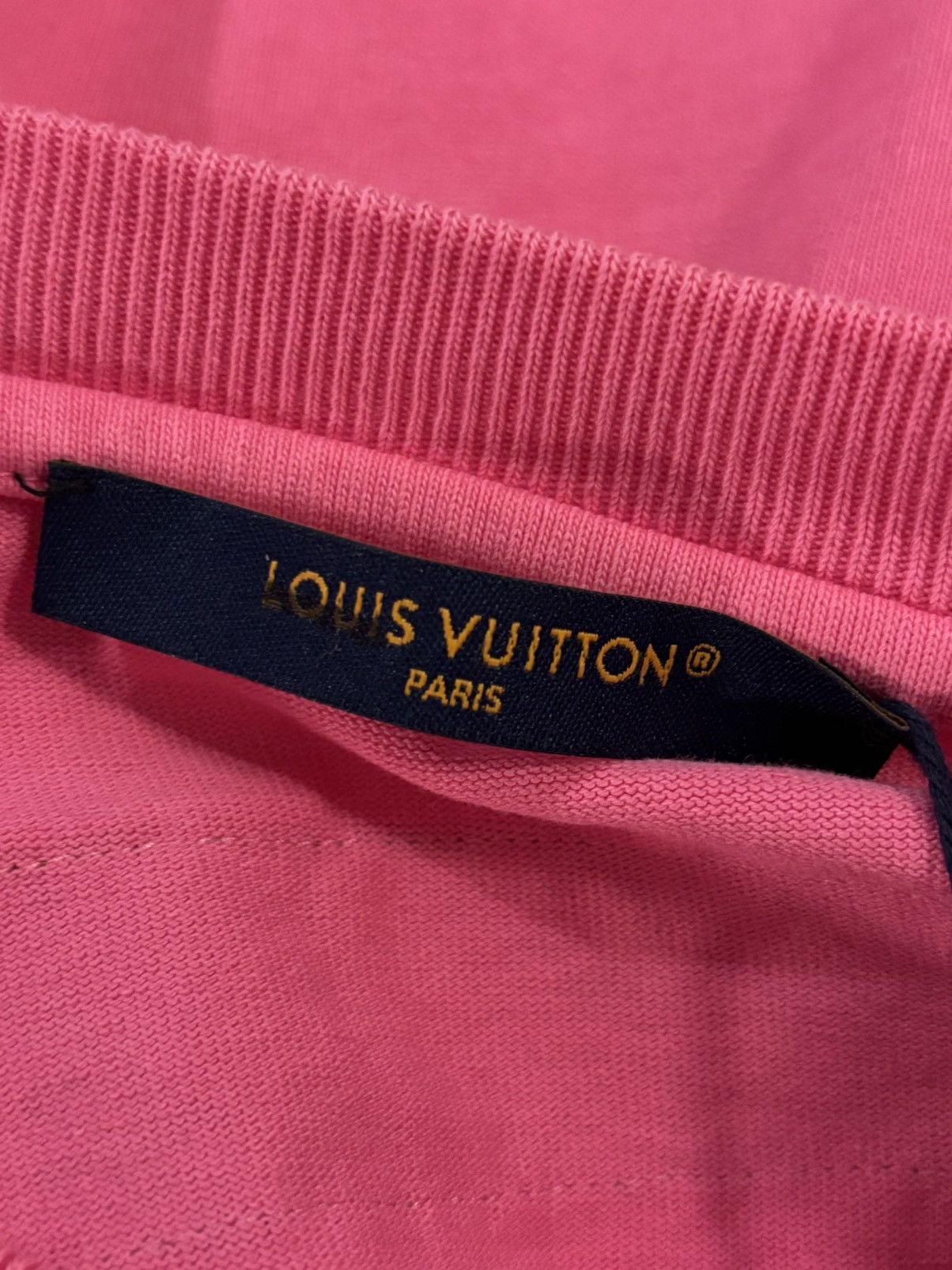 Louis Vuitton Louis Vuitton Pink Inside Out Tee Shirt Size XS Size US XS / EU 42 / 0 - 3 Thumbnail