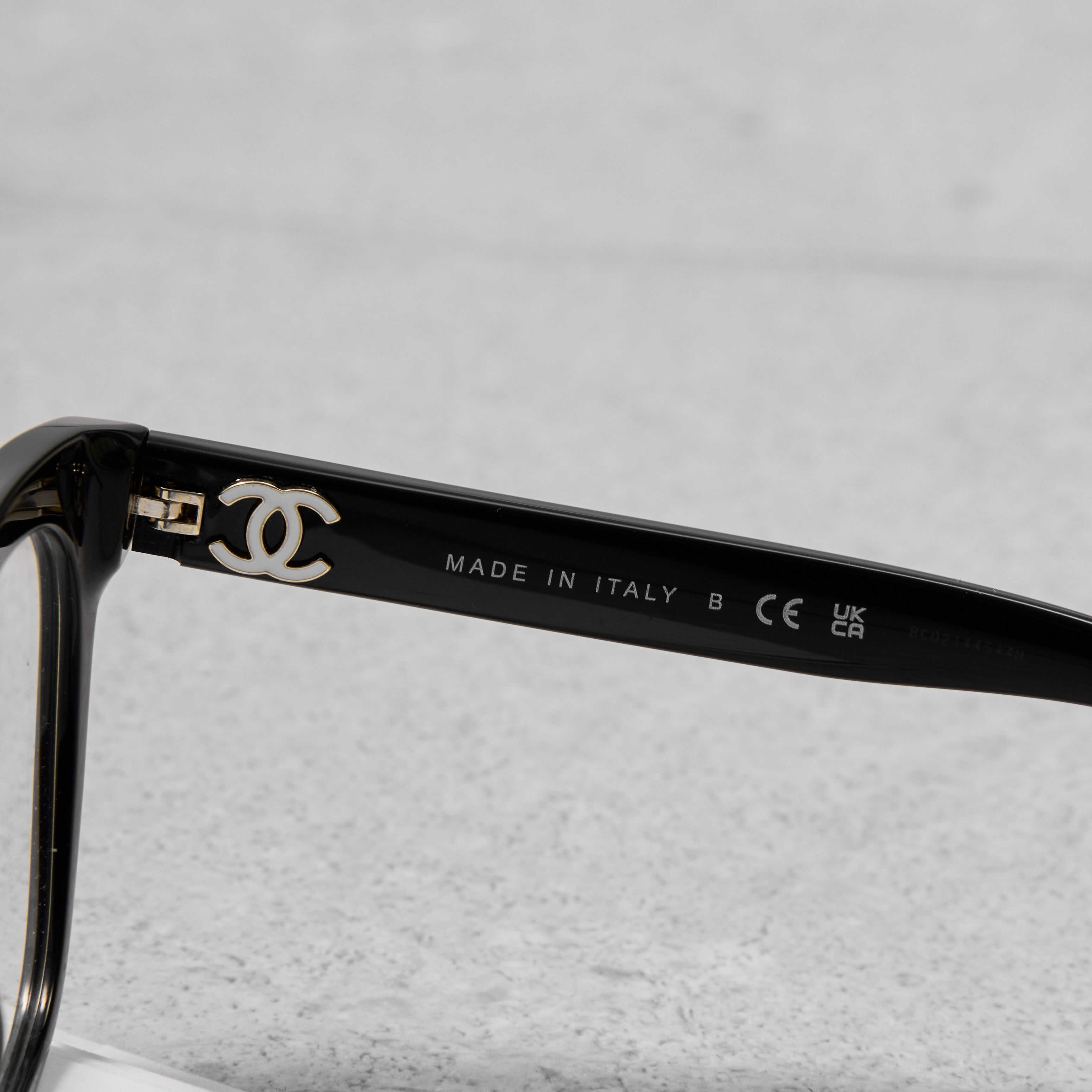 Chanel CHANEL 0CH3483 1403 Sunglasses Size ONE SIZE - 4 Thumbnail