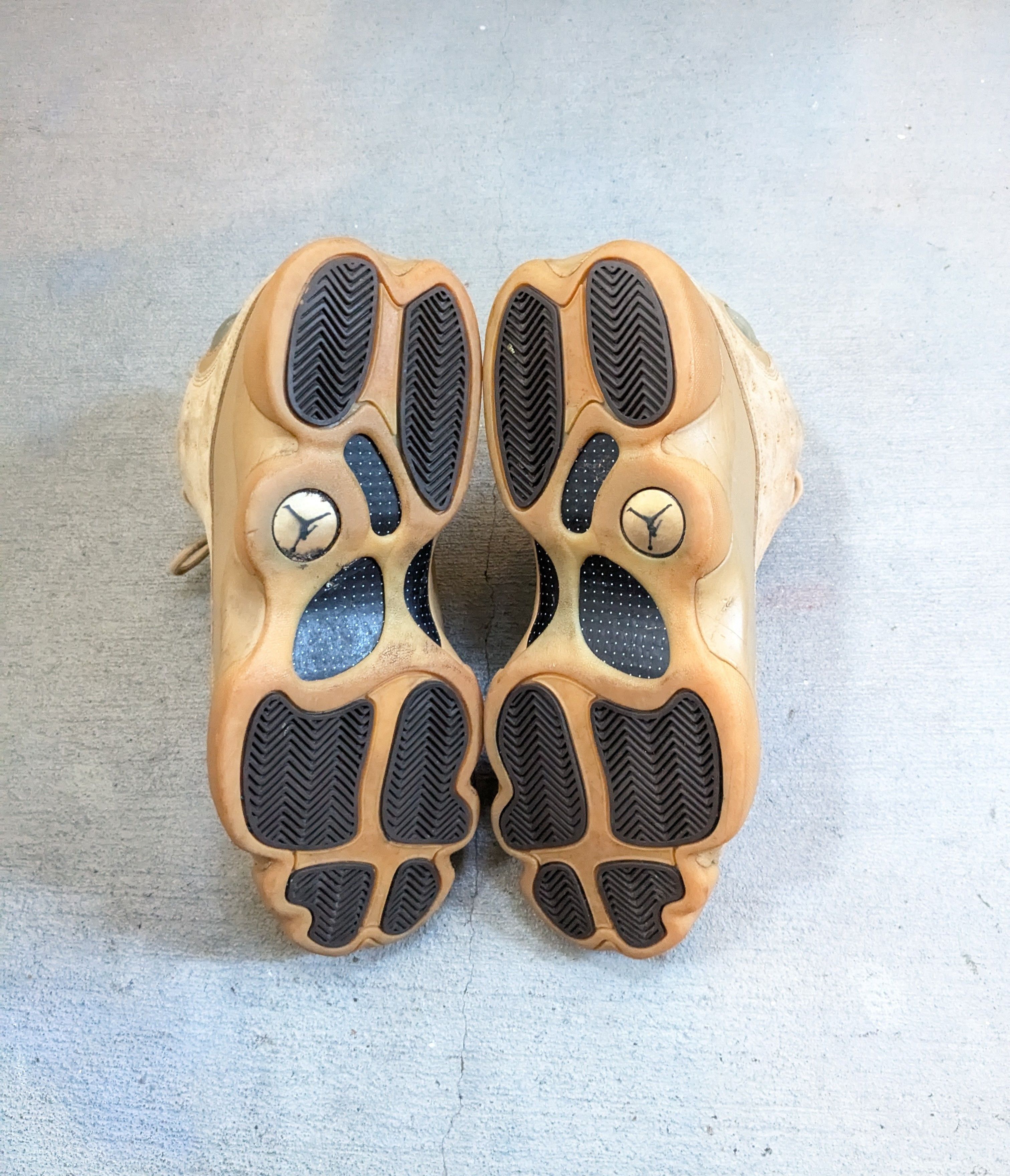 Jordan Brand × Nike Nike Air Jordan 13 Retro Wheat Size 11 2017 414571-705 Size US 11 / EU 44 - 18 Thumbnail