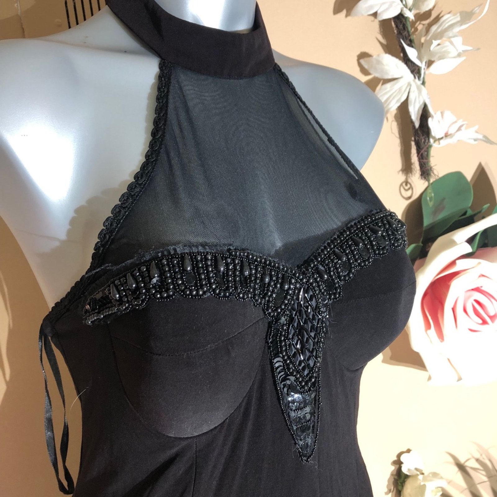 Unknown London Vintage mesh halter,slinky, and beaded at bust Size M / US 6-8 / IT 42-44 - 6 Thumbnail
