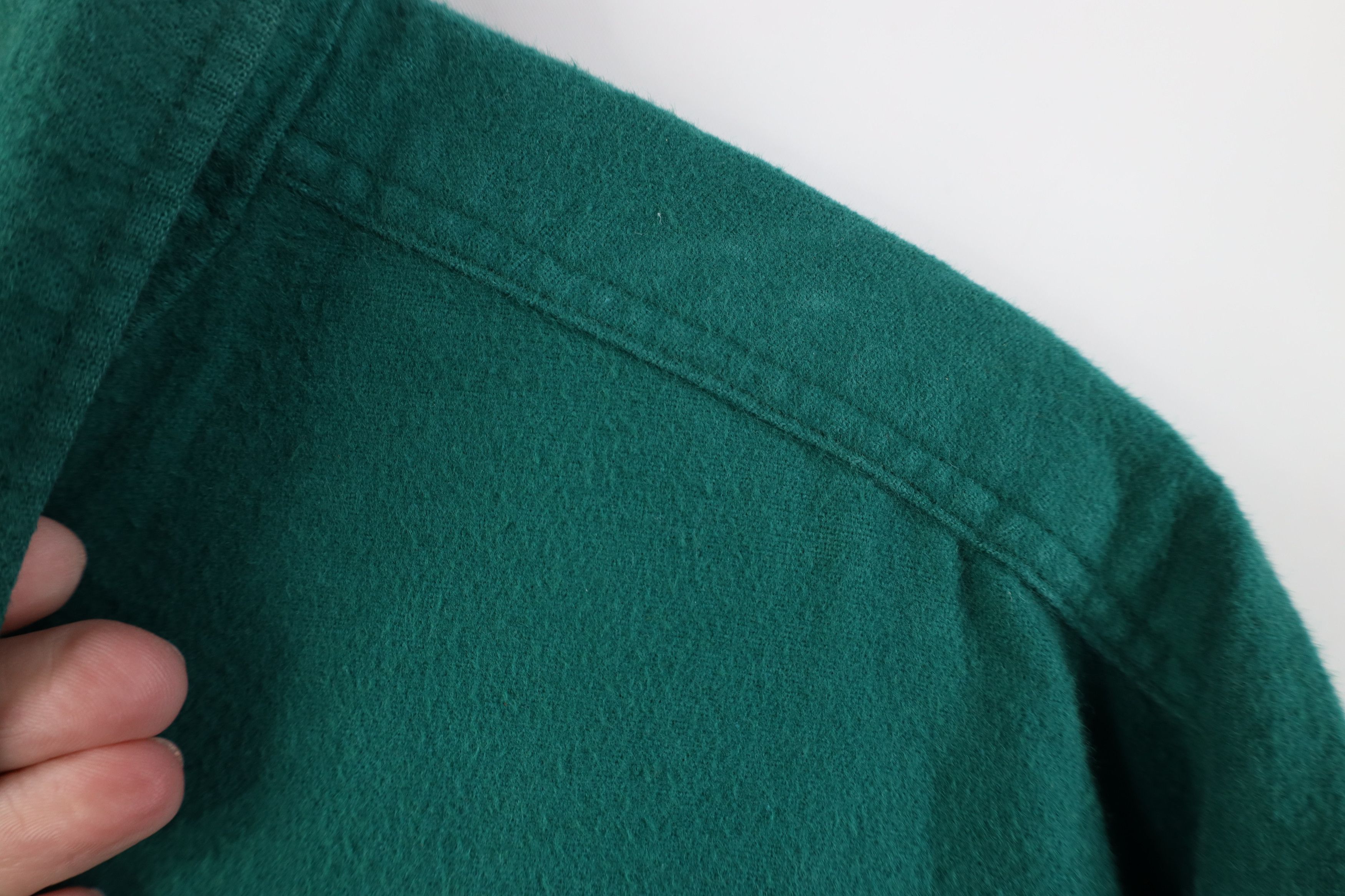 Vintage Vintage 70s Streetwear Cloth Collared Button Shirt Green Size US L / EU 52-54 / 3 - 4 Thumbnail