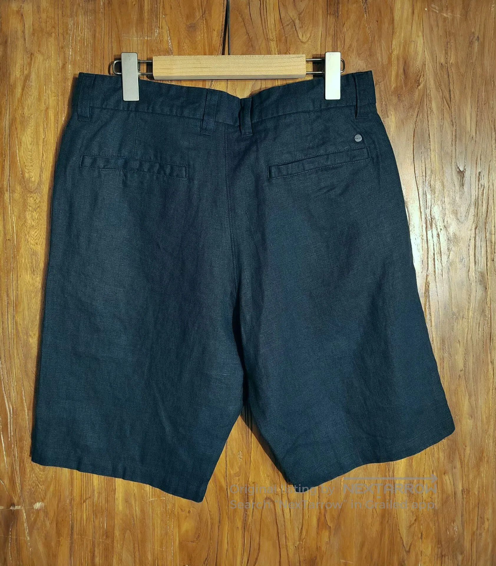 NN07 Linen Shorts in Dark Blue.