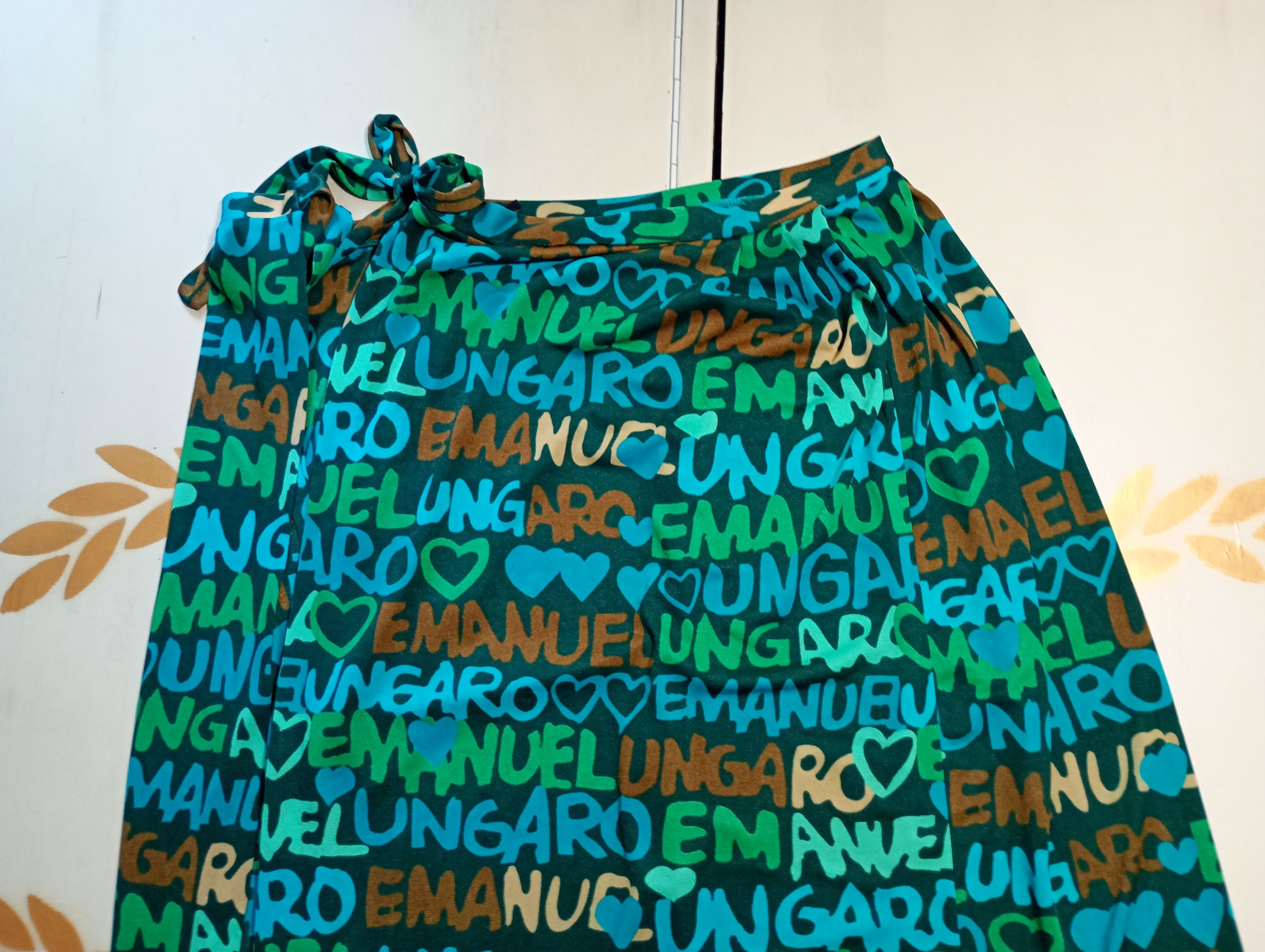 Emanuel Ungaro Emanuel Ungaro Pareo Monogram Skirt Vintage Size 30" / US 8 / IT 44 - 4 Thumbnail