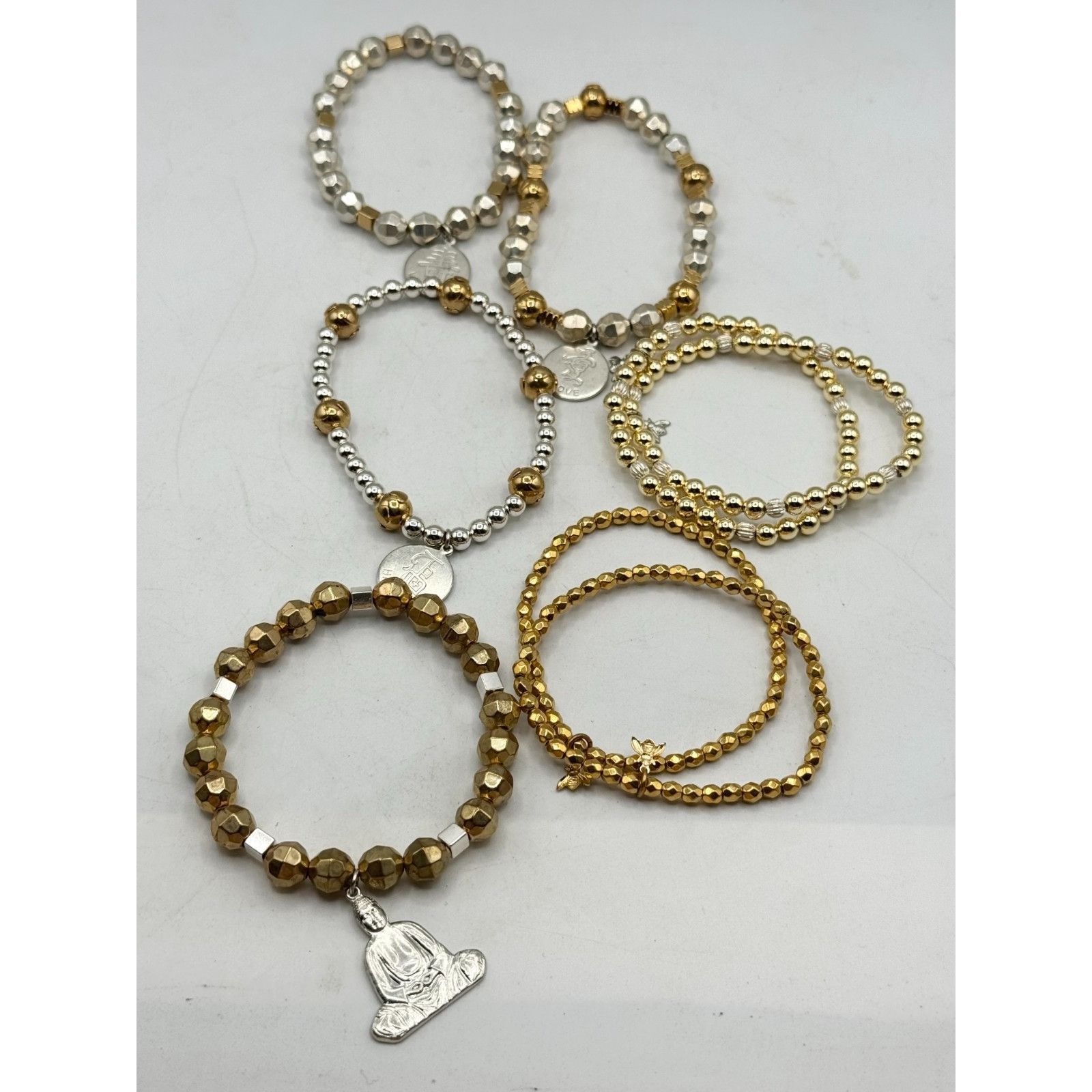Other Vintage silver gold eight strand stretch charm bracelet set Size ONE SIZE - 6 Thumbnail