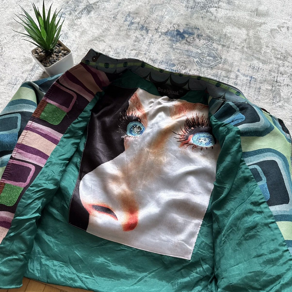 If Six Was Nine 📌 Crazy Desigual Asymmetrical Zip Patchwork Cropped Jacket Size M / US 6-8 / IT 42-44 - 7 Thumbnail