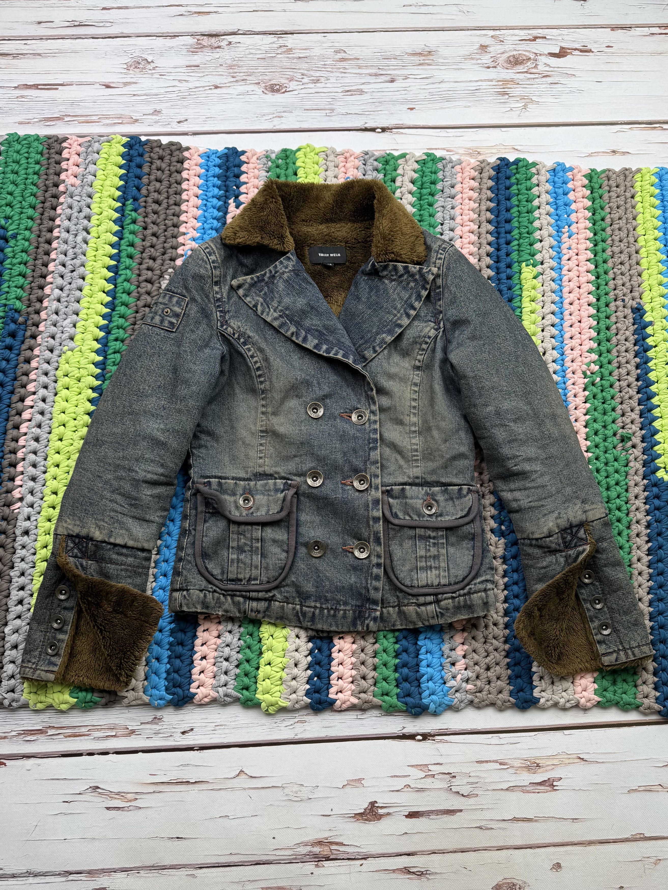 Japanese Brand Vintage Cropped Jacket With Faux Sheepskin (ET1)(D15) Size S / US 4 / IT 40 - 1 Thumbnail