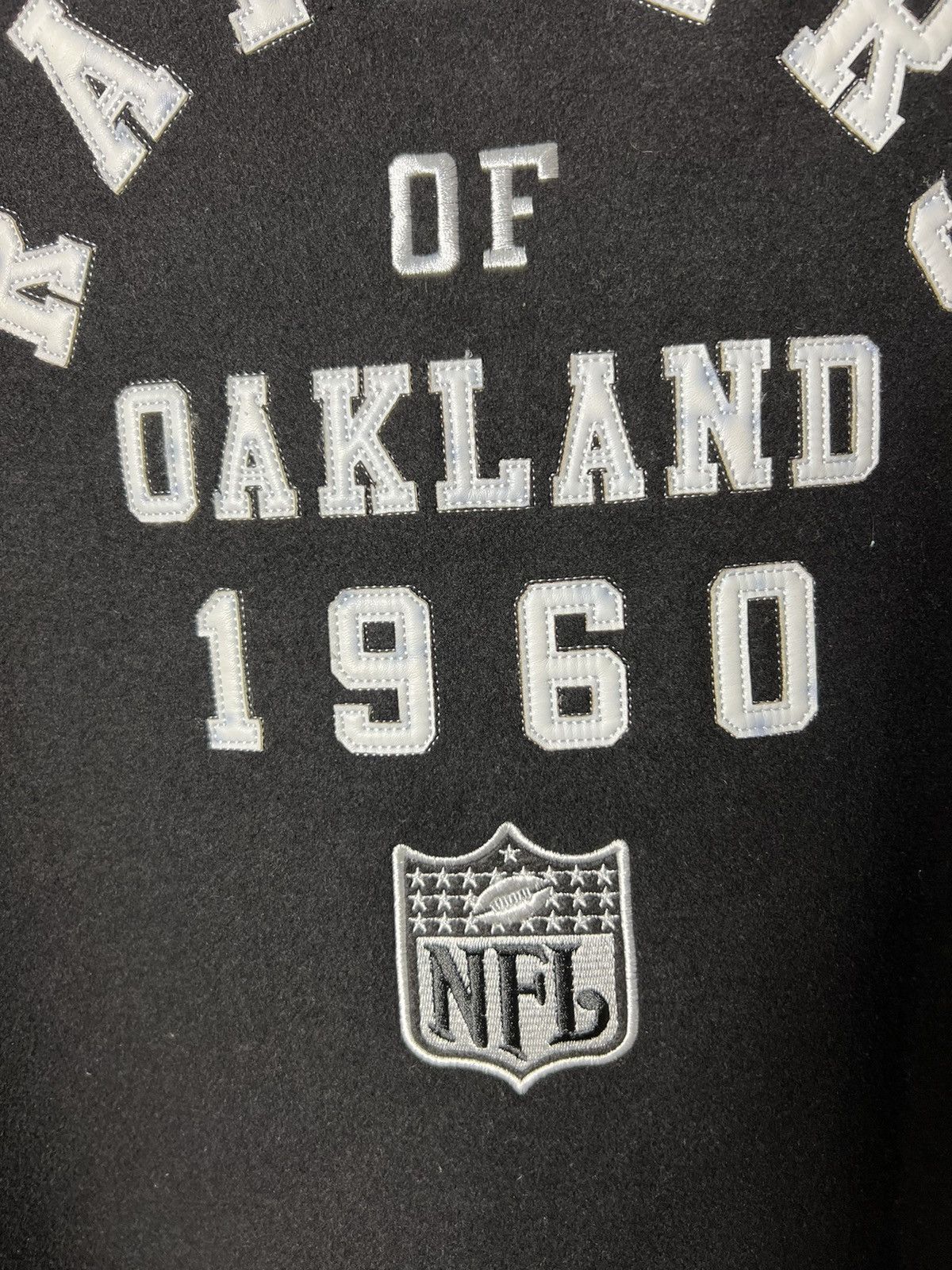 NFL OAKLAND RAIDERS Wool Blend Bomber Jacket Big Logo Size XL Size US XL / EU 56 / 4 - 6 Thumbnail
