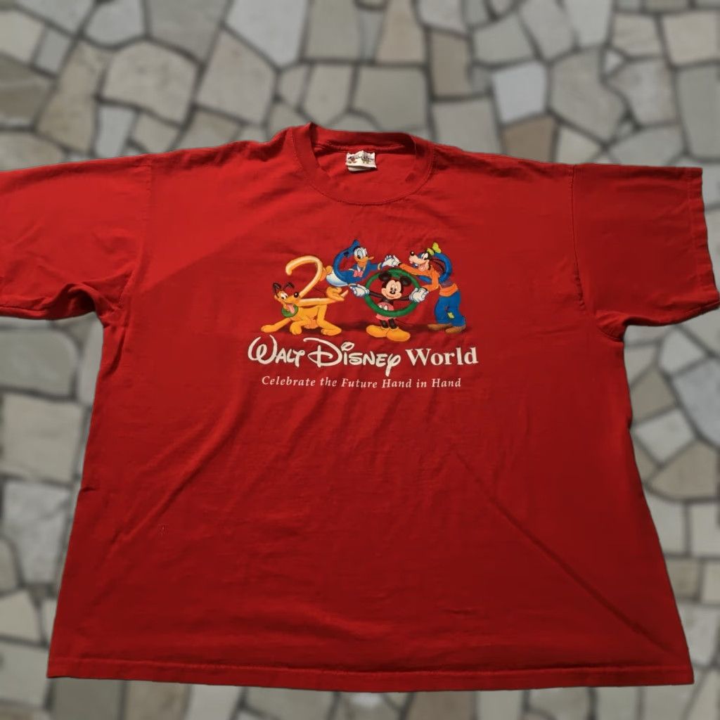 Disney VINTAGE Walt Disney World T-Shirt XL Red Men Shirt XS? Size US XL / EU 56 / 4 - 1 Thumbnail