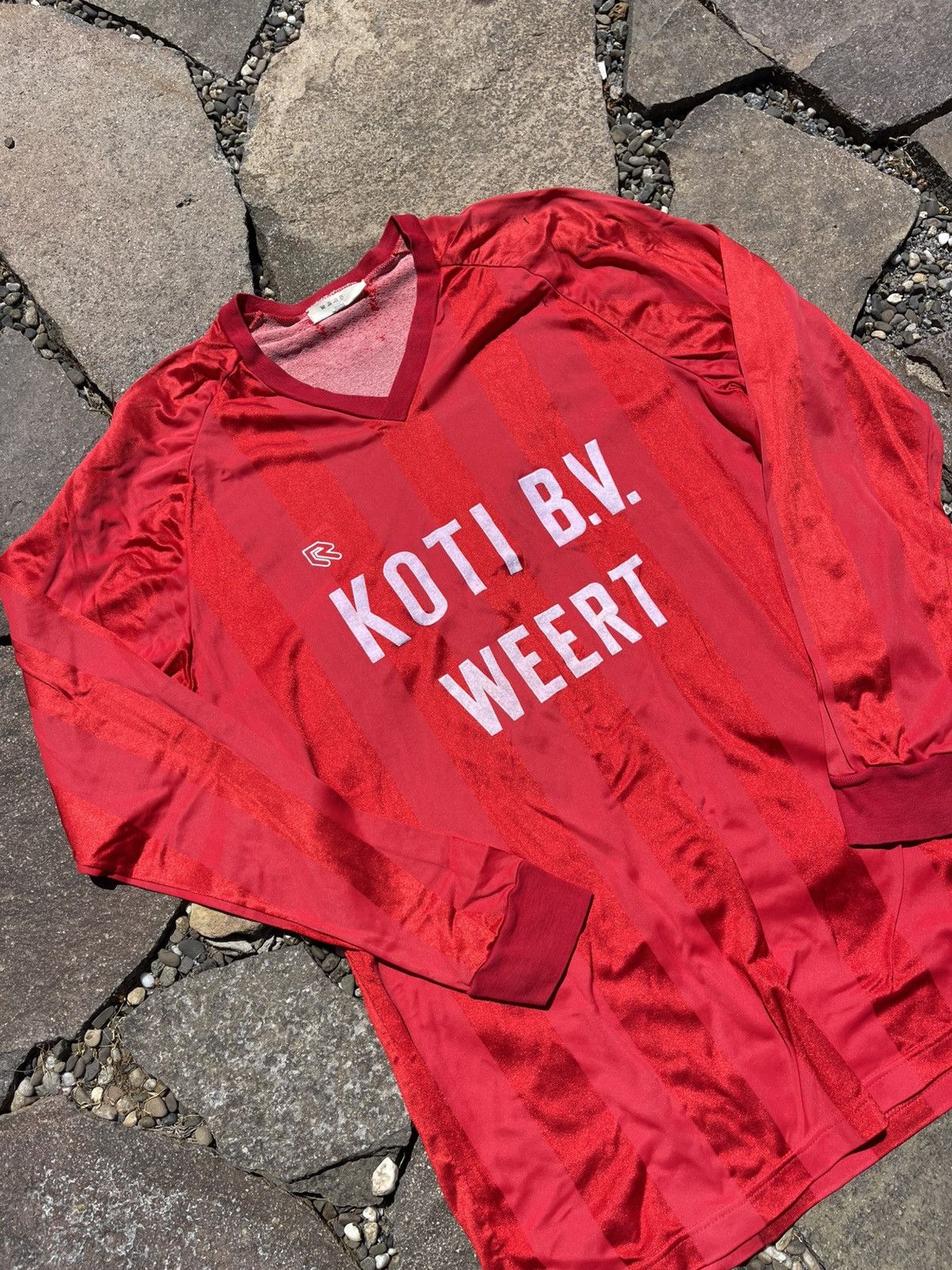 Vintage Robey Koti Weert Vintage Holland Jersey red longsleeve Size US XL / EU 56 / 4 - 4 Thumbnail
