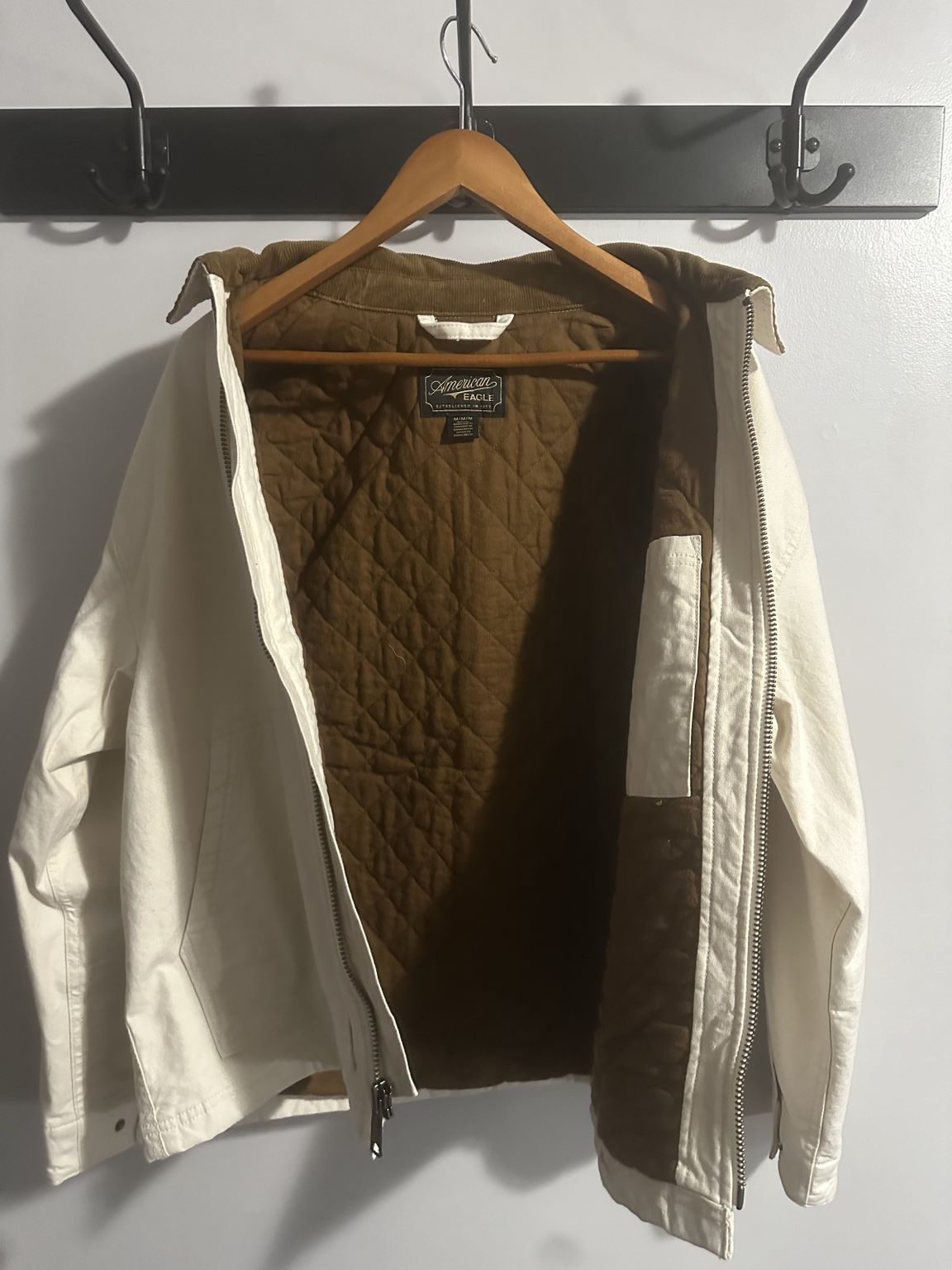 American Eagle Outfitters Bleached Denim Jacket Size US M / EU 48-50 / 2 - 3 Thumbnail