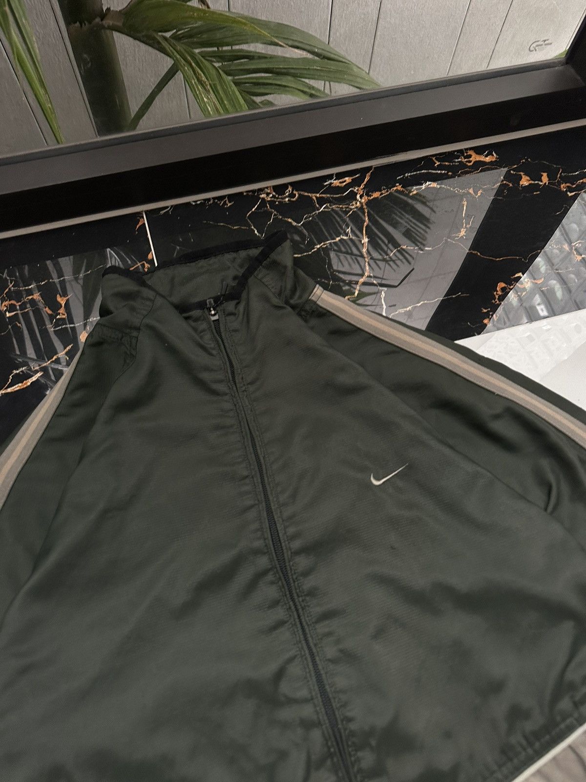 Nike × Vintage 90’s NIKE RARE SWOOSH LOGO TRACK JACKET Y2K Size US L / EU 52-54 / 3 - 4 Thumbnail