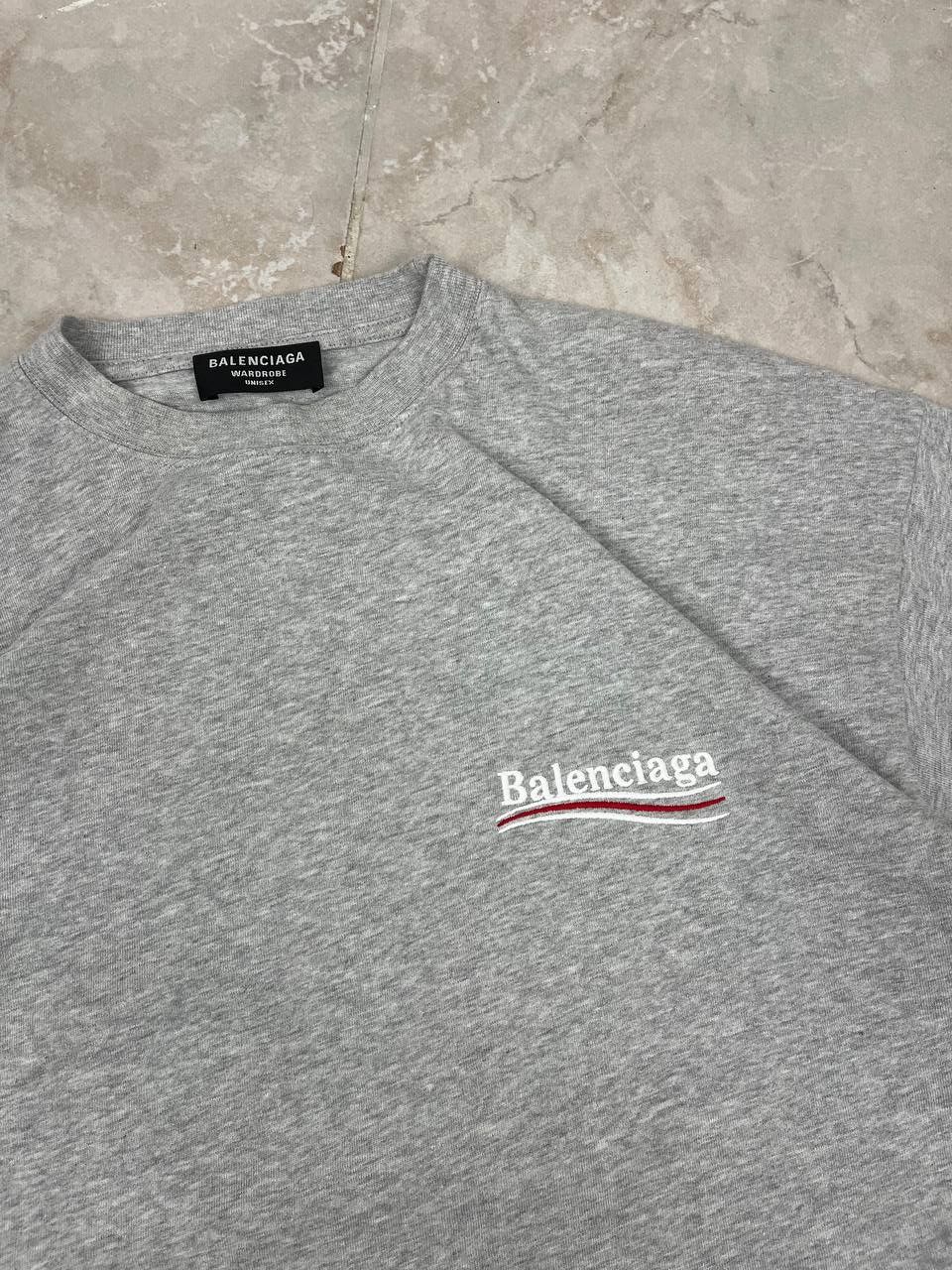 Balenciaga Balenciaga T-shirt Size US S / EU 44-46 / 1 - 2 Thumbnail