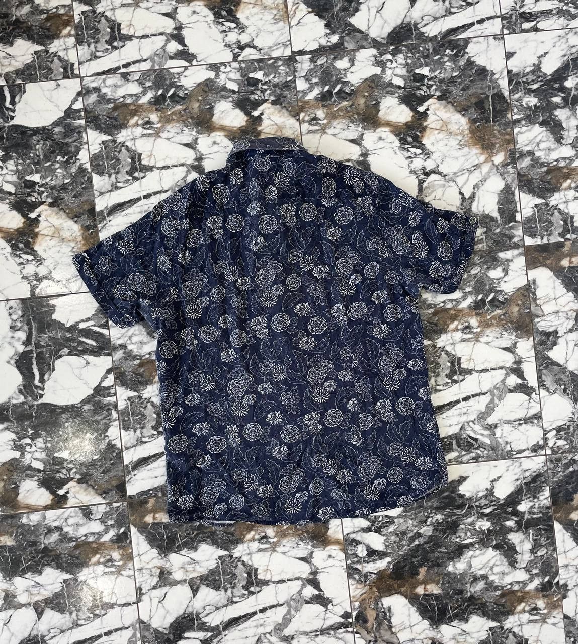Ted Baker Ted Baker shirt with Blue floral print, Size 5 Size US L / EU 52-54 / 3 - 4 Thumbnail