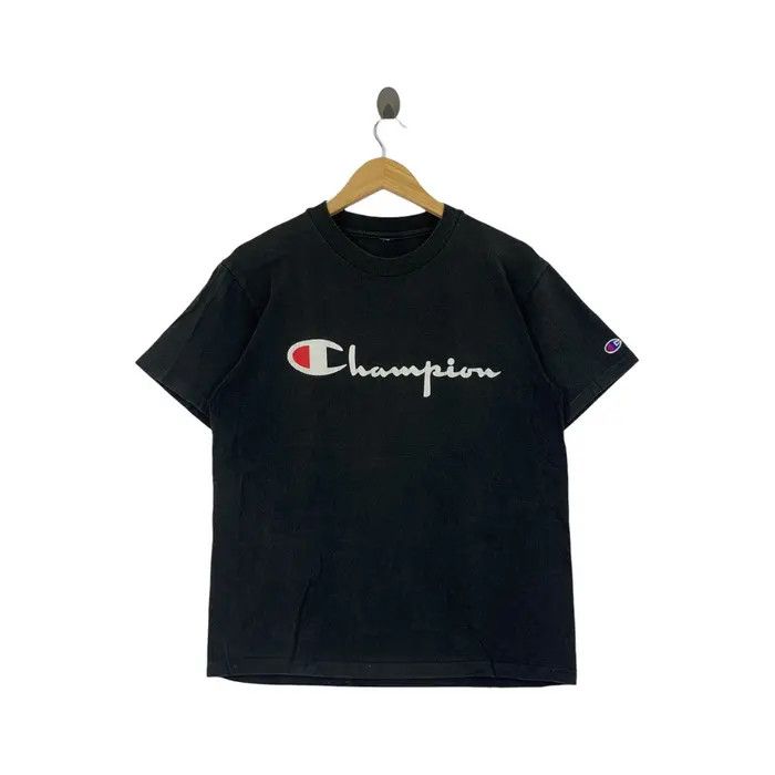 Champion Vintage CHAMPION USA SPORTSWEAR Center Logo Tee Shirt Size M / US 6-8 / IT 42-44 - 1 Thumbnail